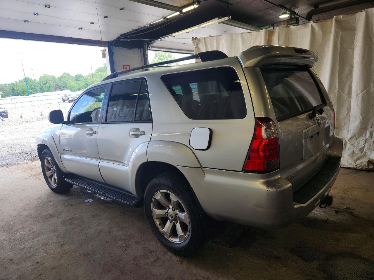 2007 Toyota 4runner Limited Silver vin: JTEBU17R678100392