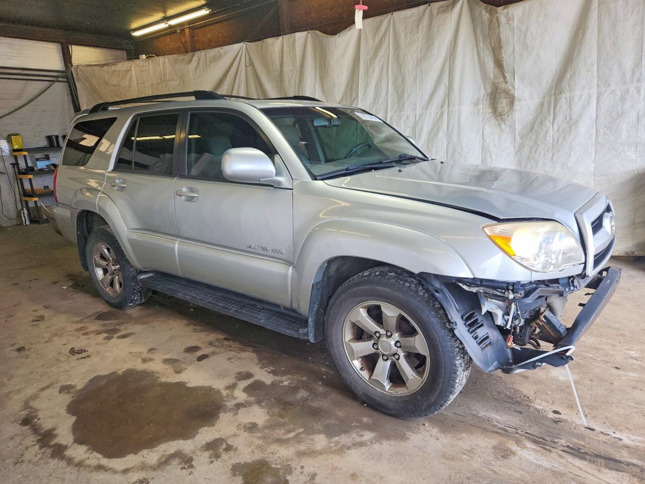2007 Toyota 4runner Limited Silver vin: JTEBU17R678100392