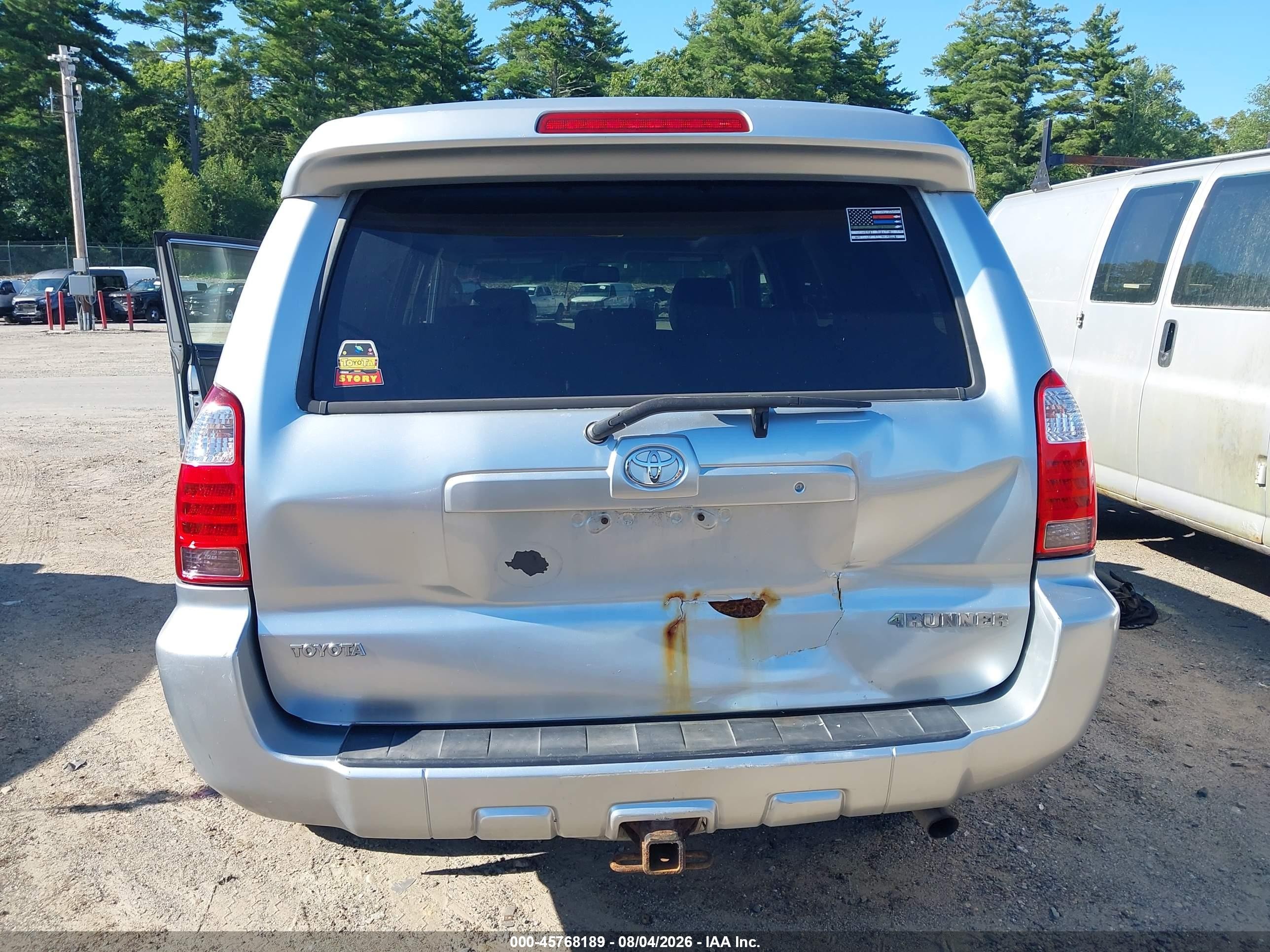 2007 Toyota 4runner Limited Silver vin: JTEBU17R778090374