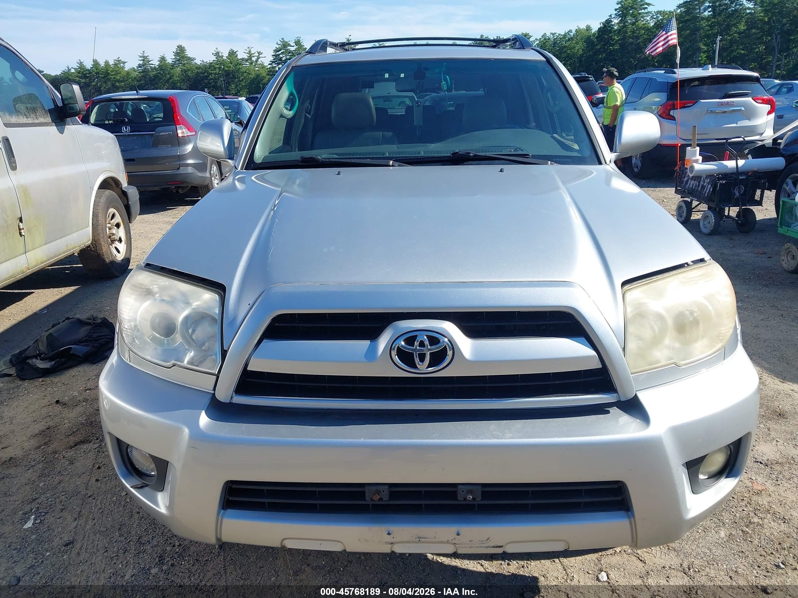 2007 Toyota 4runner Limited Silver vin: JTEBU17R778090374