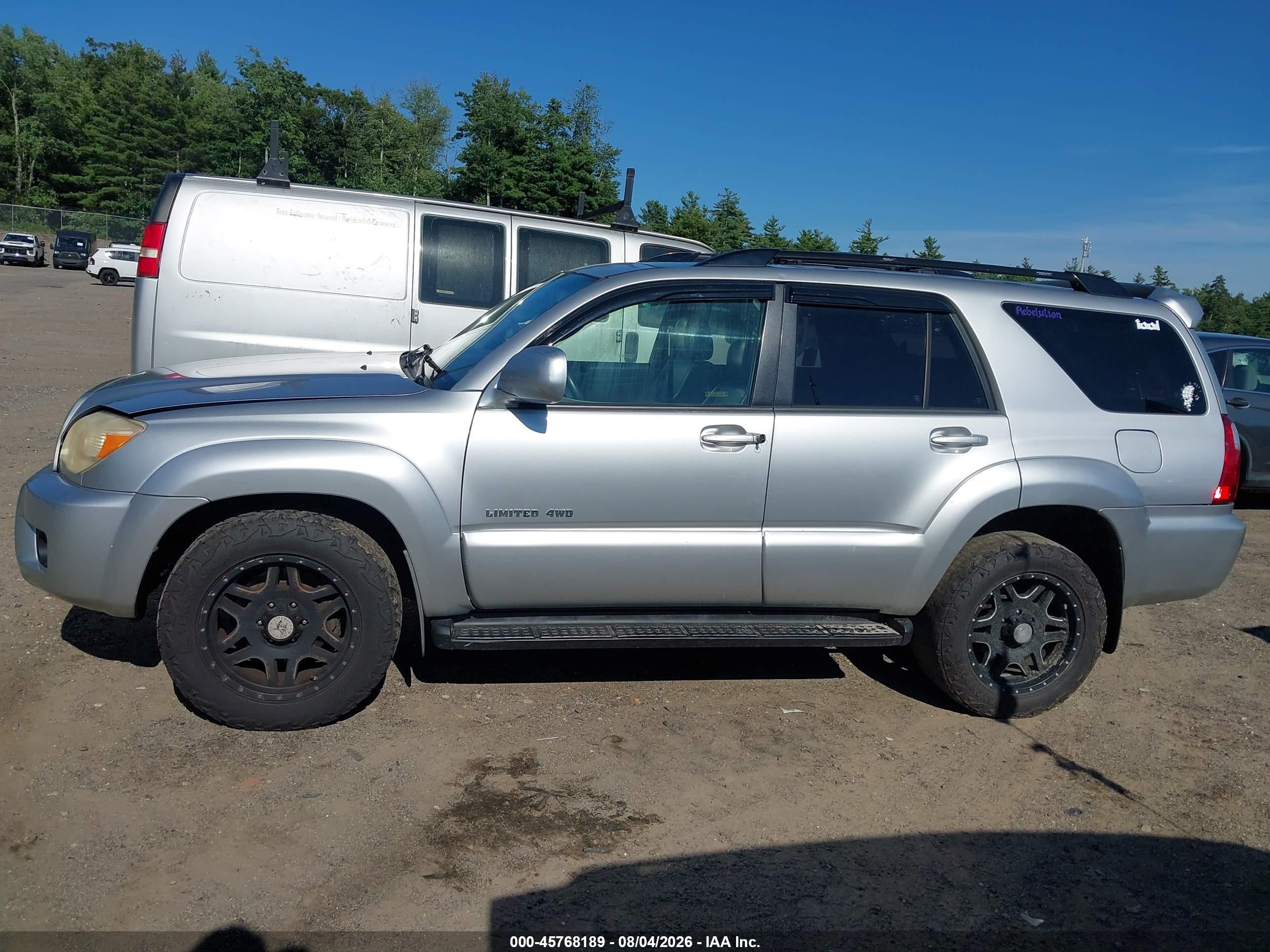 2007 Toyota 4runner Limited Silver vin: JTEBU17R778090374