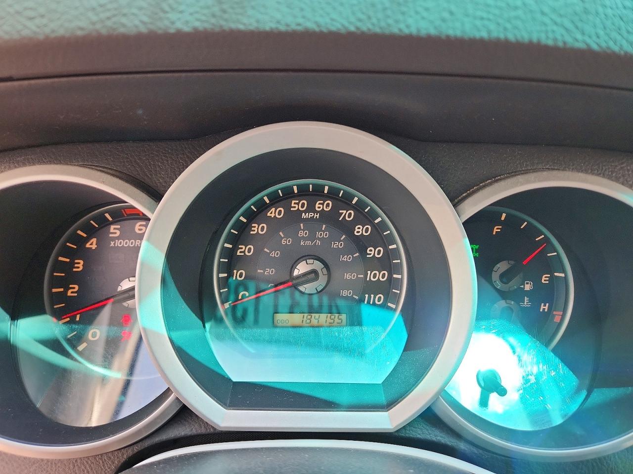 2007 Toyota 4runner Limited White vin: JTEBU17R870115006