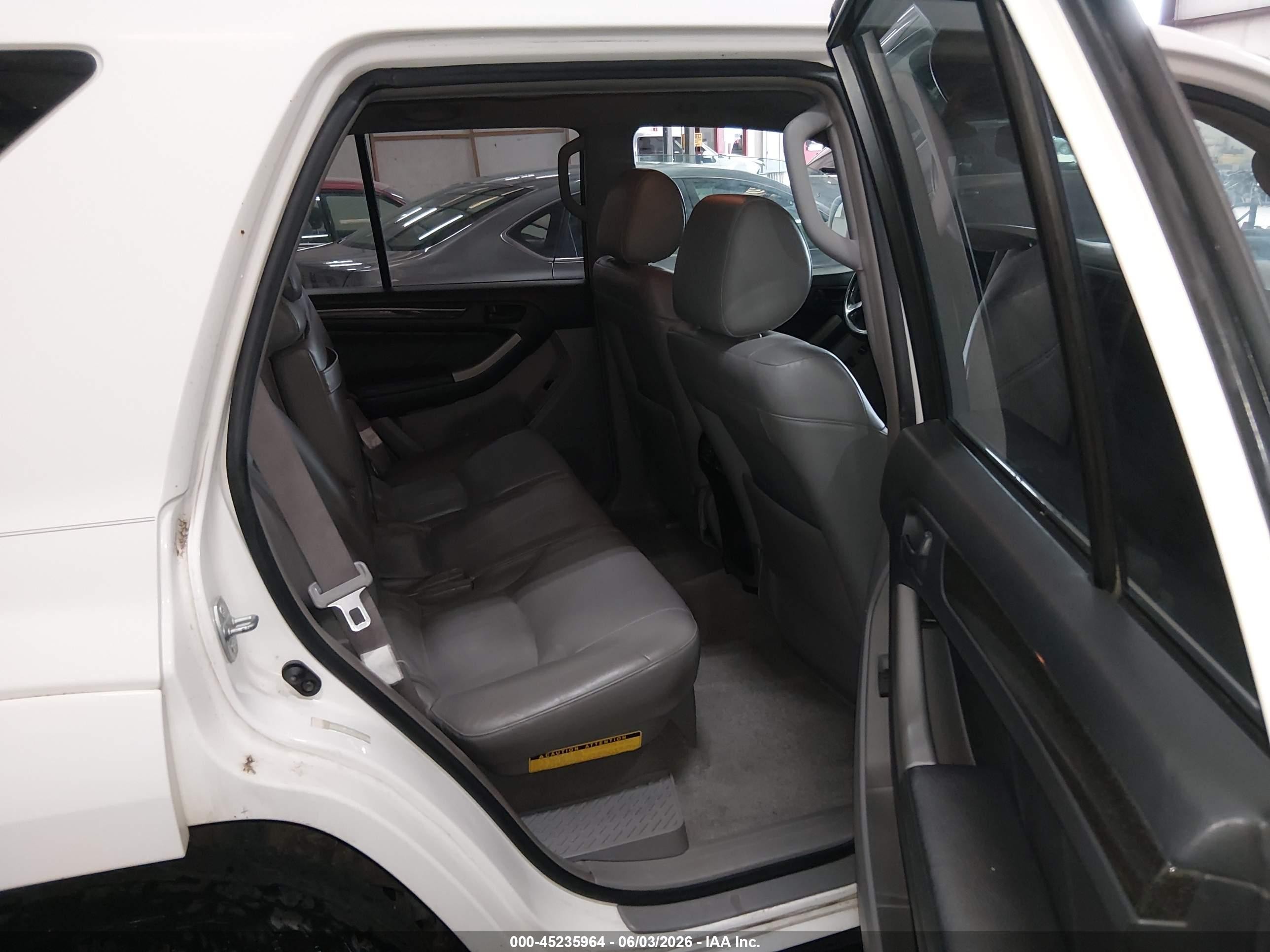2005 Toyota 4runner Limited V6 White vin: JTEBU17R950062698