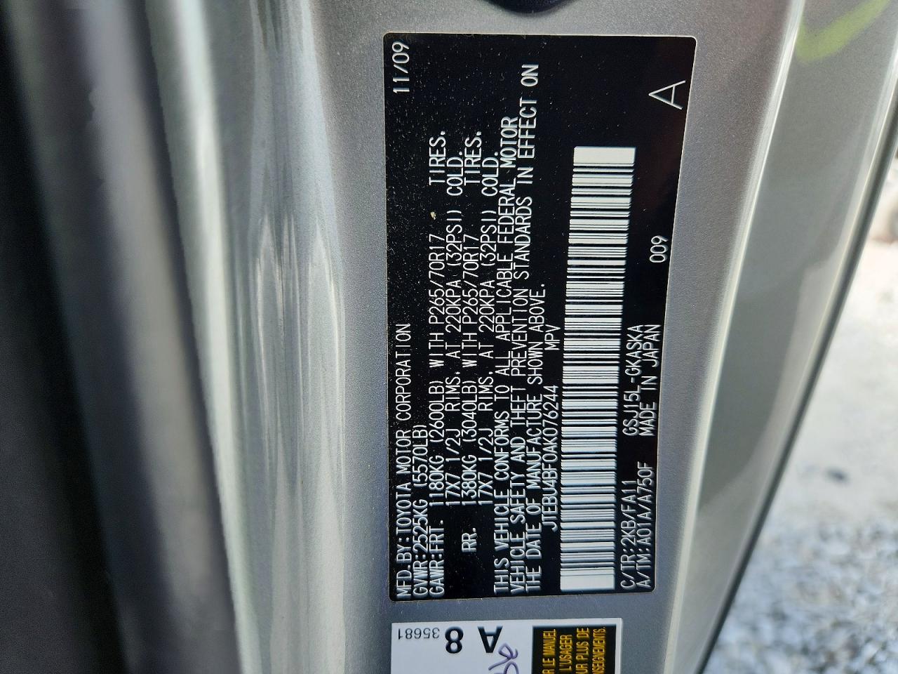 2010 Toyota Fj Cruiser Base Silver vin: JTEBU4BF0AK076244
