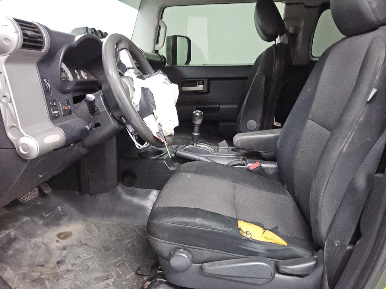 2010 Toyota Fj Cruiser Base Green vin: JTEBU4BF0AK094940 Damage: Steering Column, Broken, Replacement Required