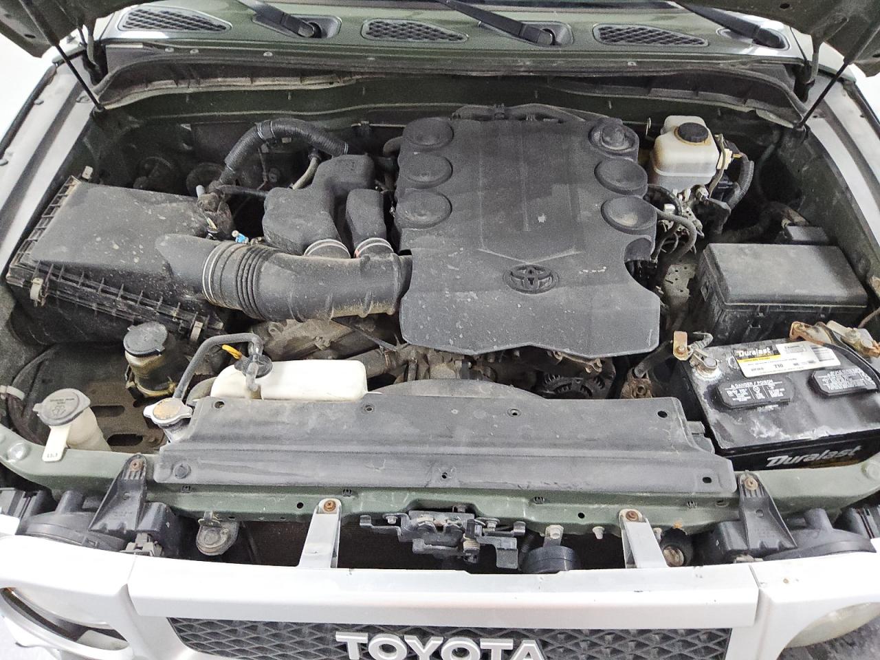 2010 Toyota Fj Cruiser Base Green vin: JTEBU4BF0AK094940 Damage: Radiator, Broken, Replacement Required