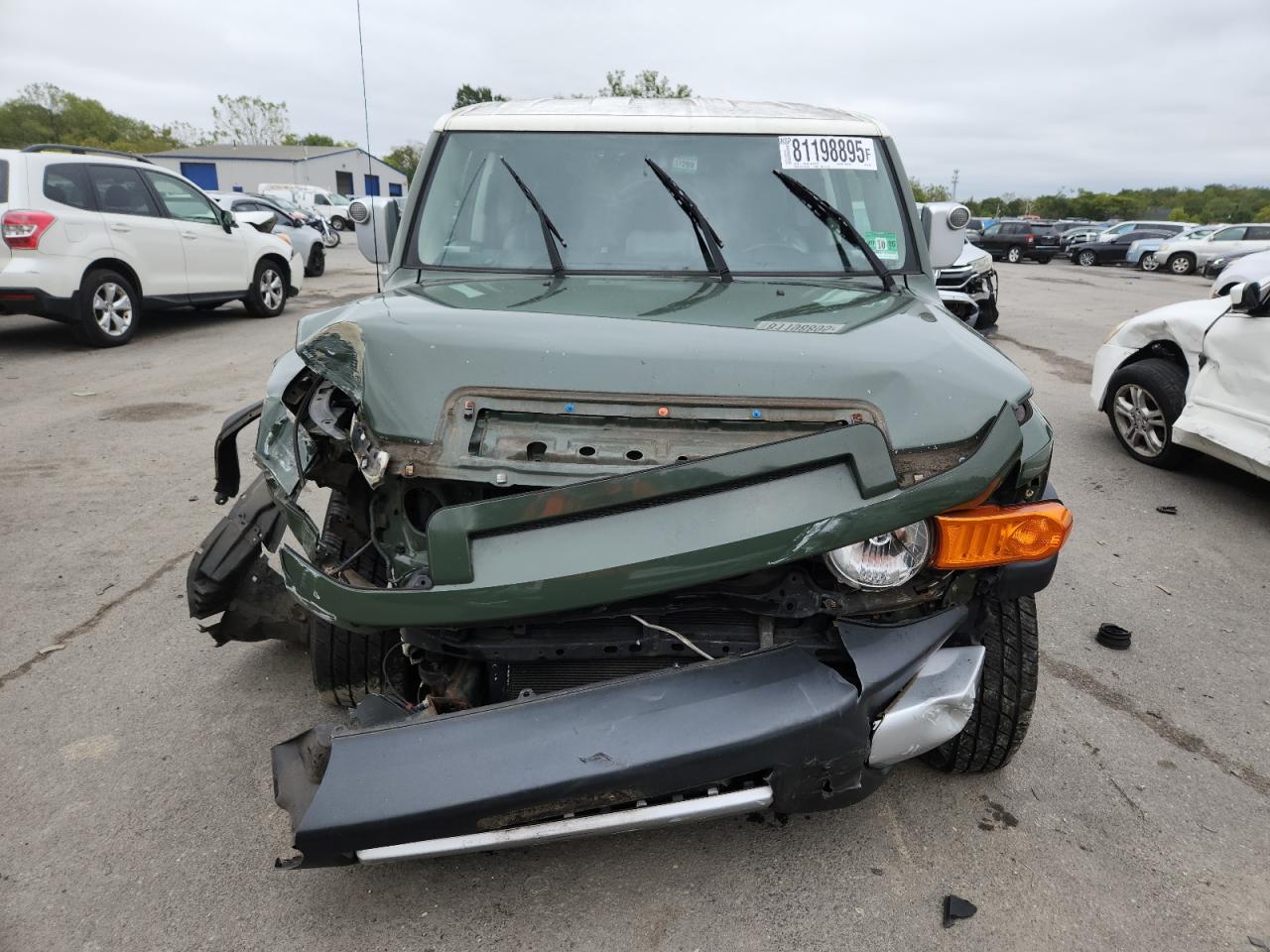 2010 Toyota Fj Cruiser Green vin: JTEBU4BF1AK071330