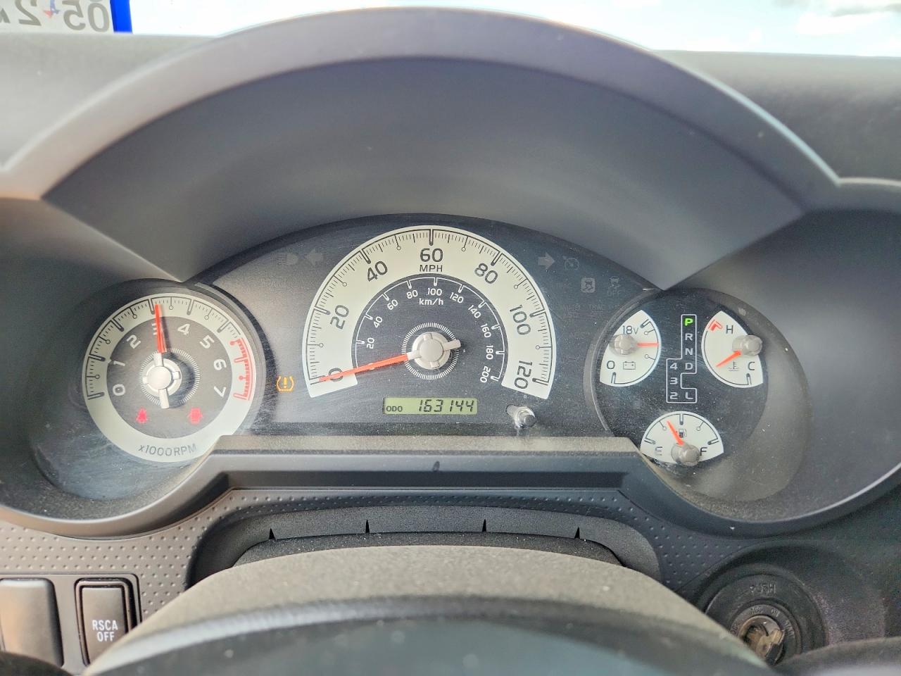 2012 Toyota Fj Cruiser Серебряный vin: JTEBU4BF1CK117709