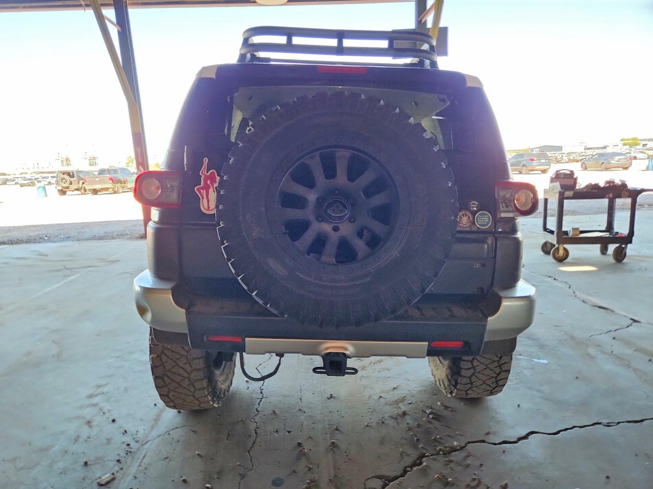 2012 Toyota Fj Cruiser Base Black vin: JTEBU4BF1CK132761
