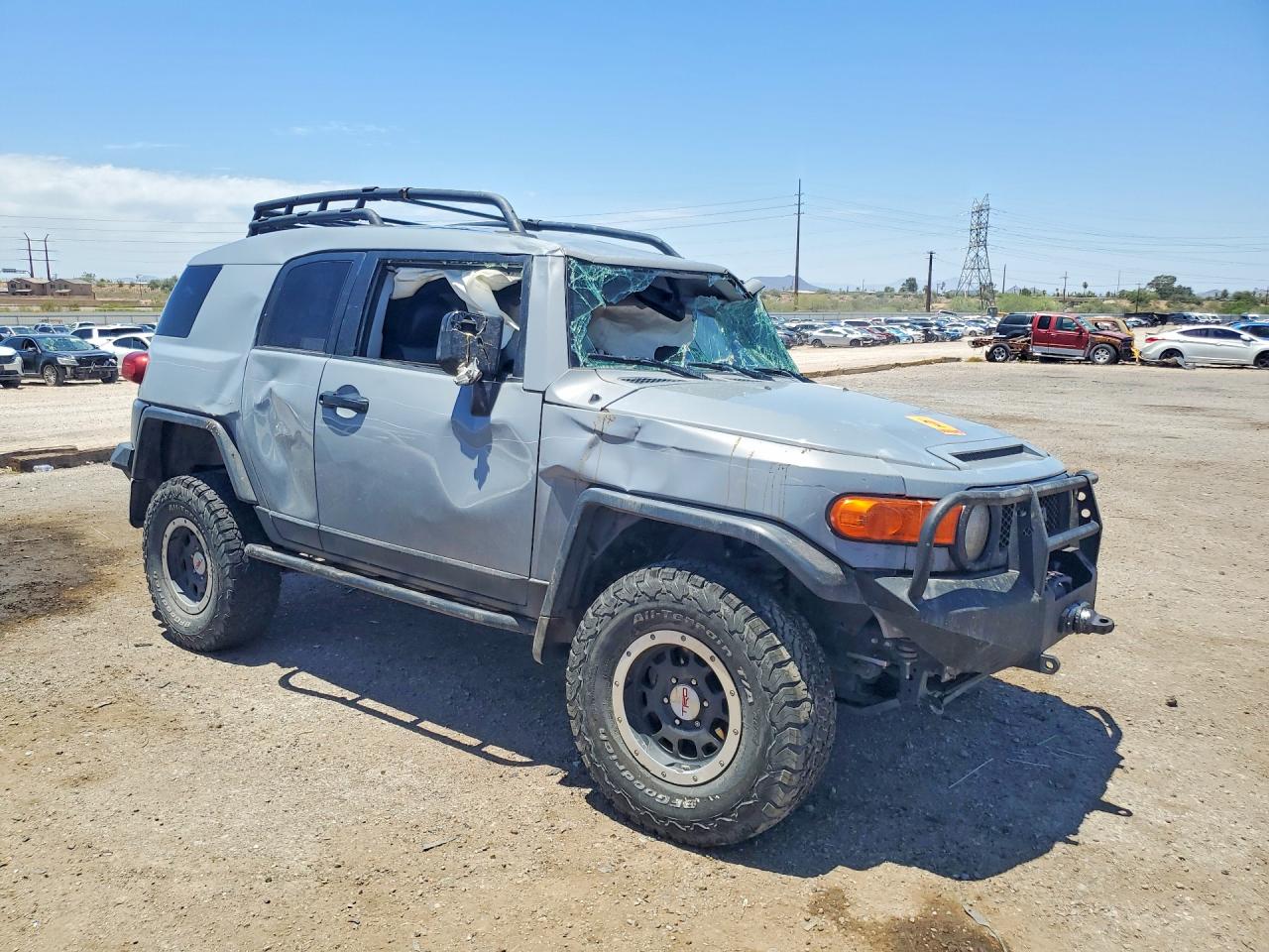 2013 Toyota Fj Cruiser Base Silver vin: JTEBU4BF1DK157225