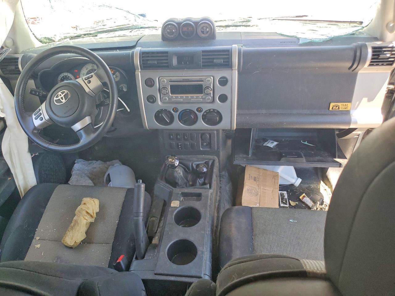 2013 Toyota Fj Cruiser Base Silver vin: JTEBU4BF1DK157225