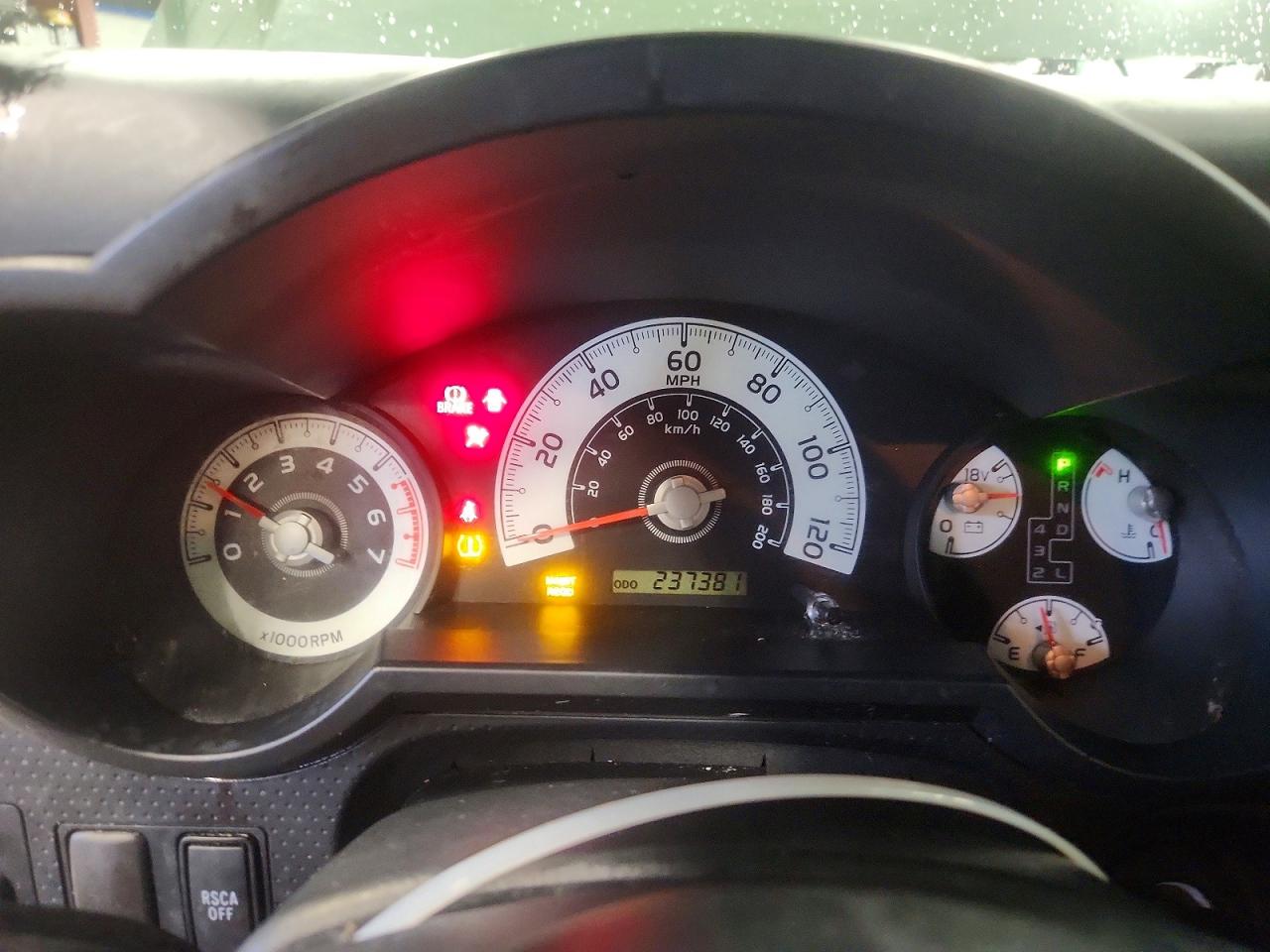 2010 Toyota Fj Cruiser Base Green vin: JTEBU4BF2AK076648
