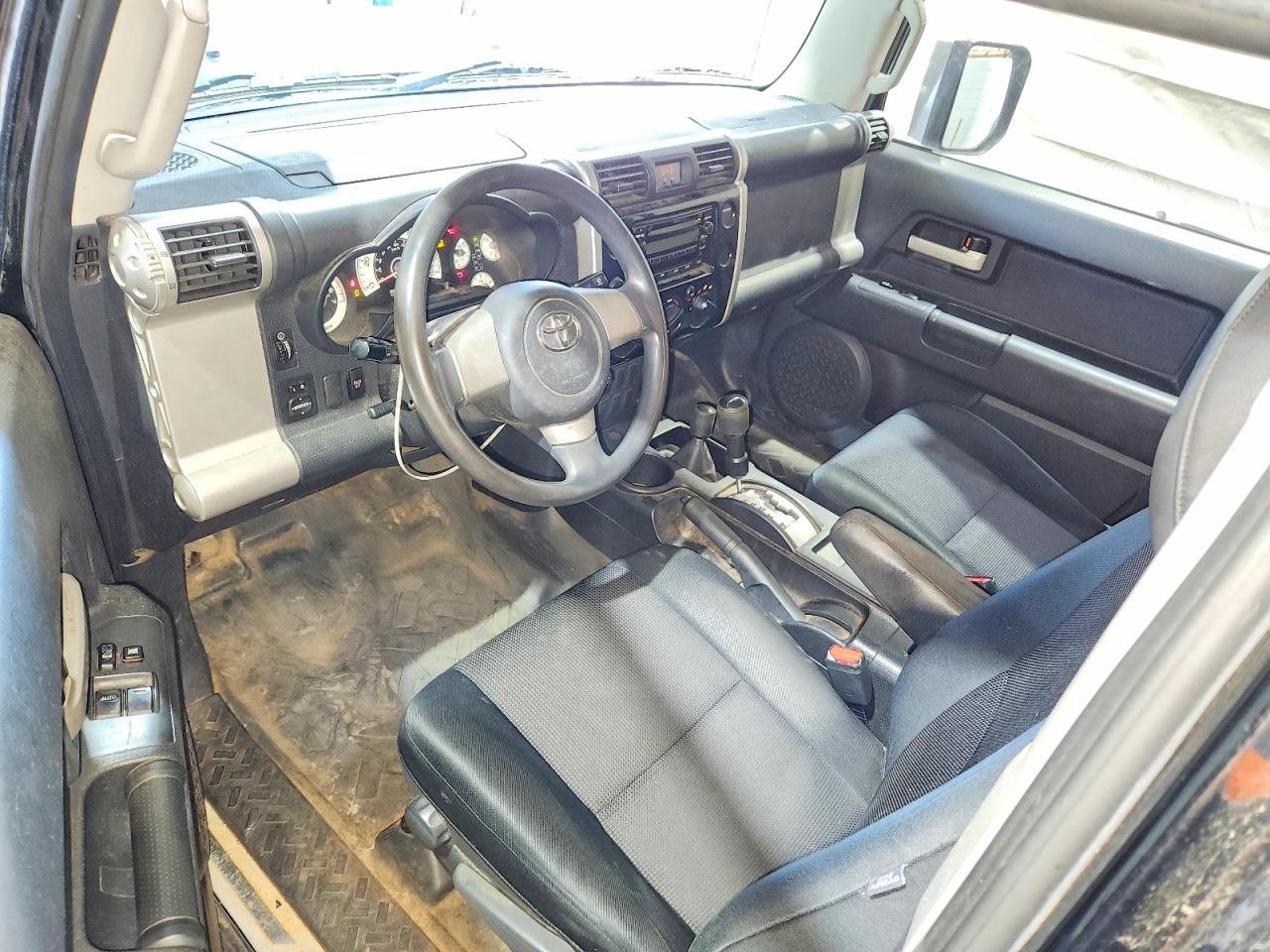 2010 Toyota Fj Cruiser Base Black vin: JTEBU4BF2AK083941