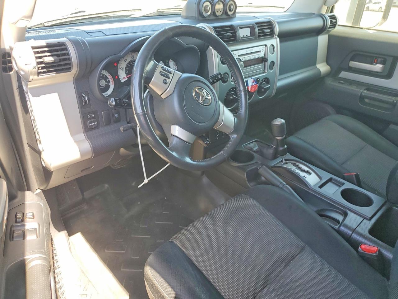 2010 Toyota Fj Cruiser Base Gray vin: JTEBU4BF2AK093594