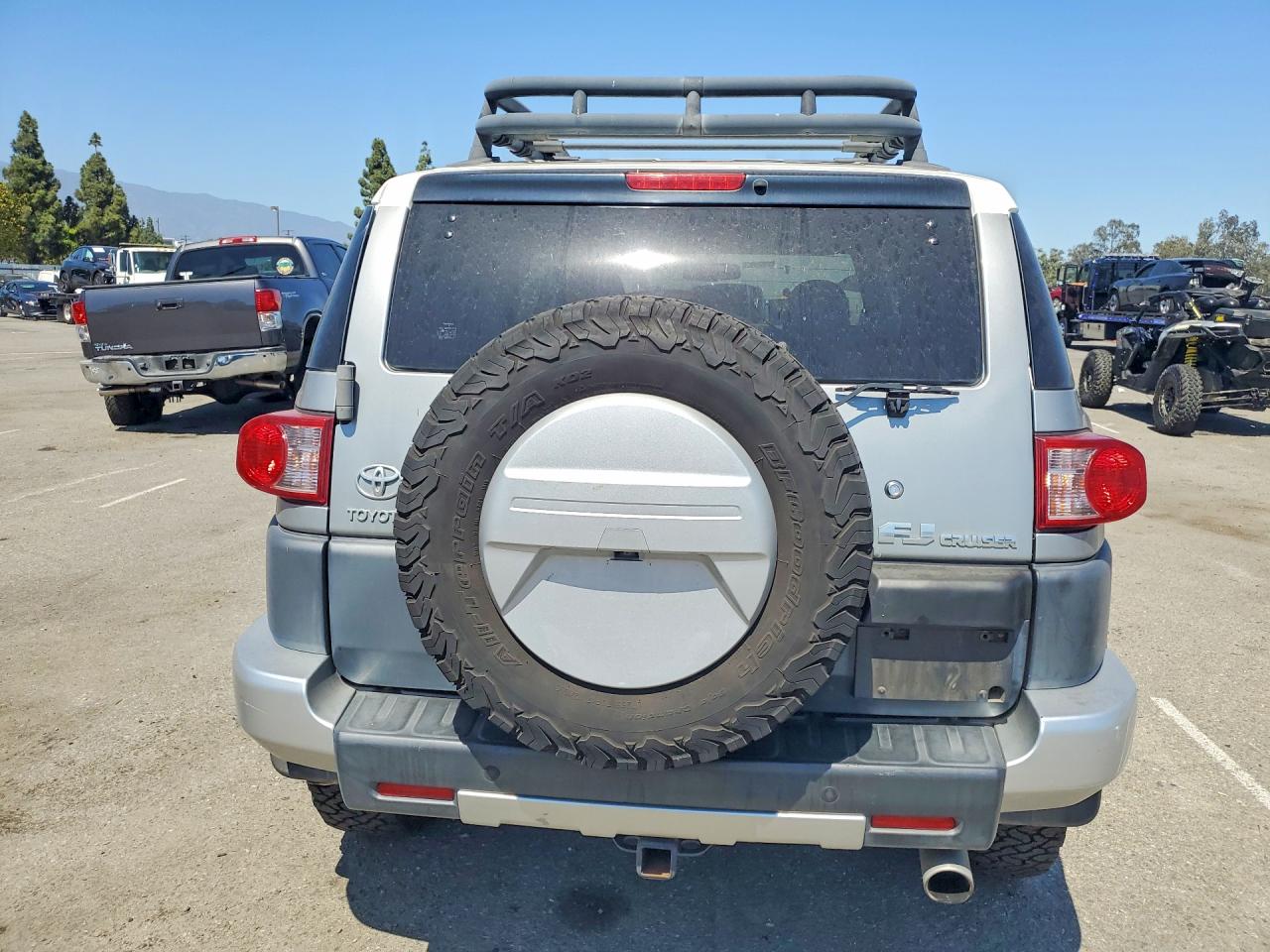 2010 Toyota Fj Cruiser Base Gray vin: JTEBU4BF2AK093594