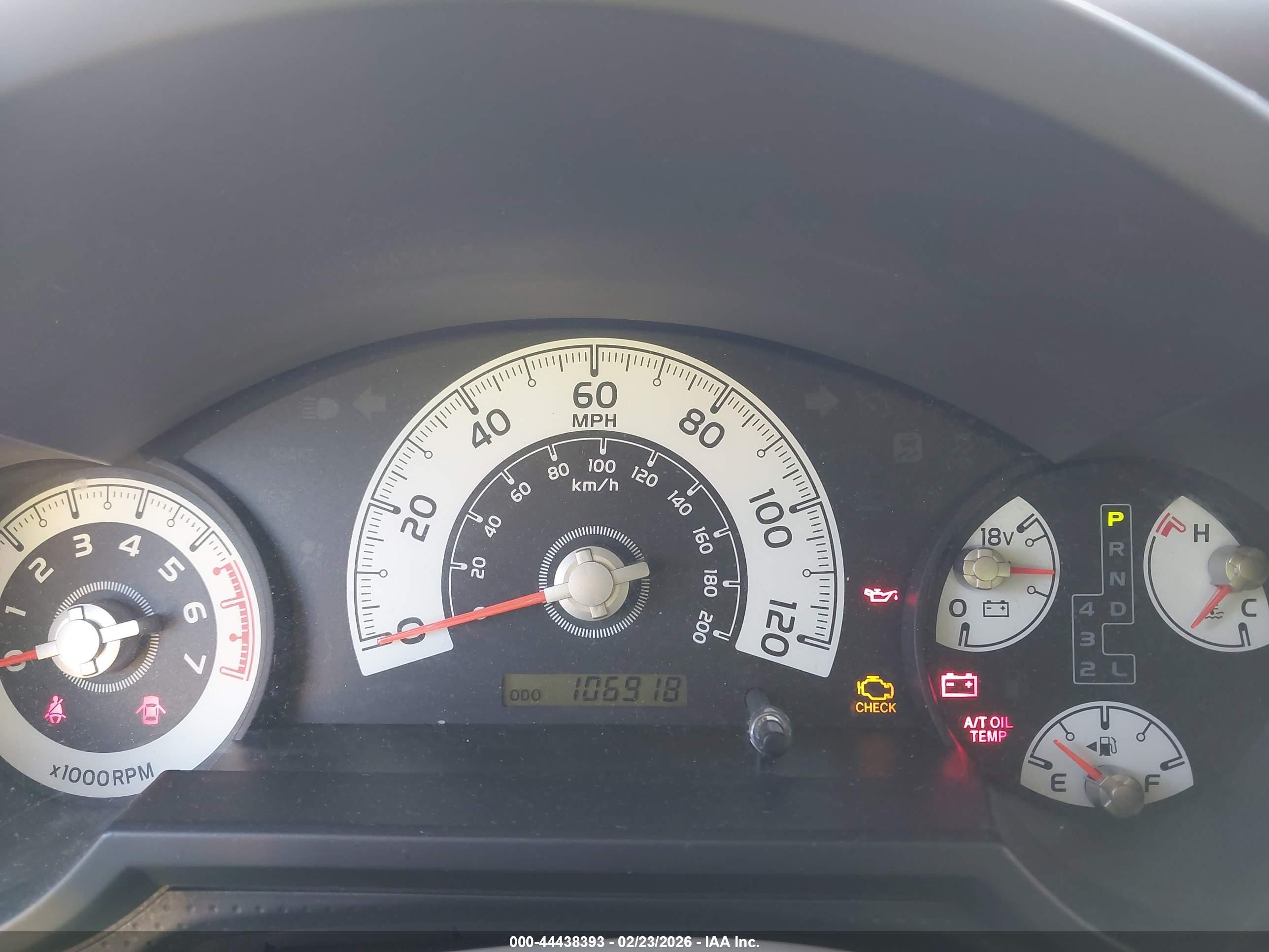 2013 Toyota Fj Cruiser   White vin: JTEBU4BF2DK150736