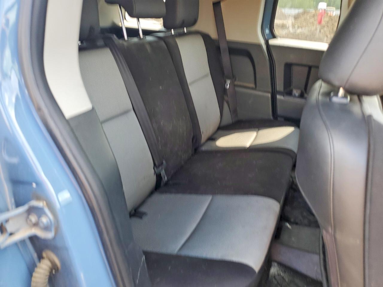 2014 Toyota Fj Cruiser Base Blue vin: JTEBU4BF2EK193880