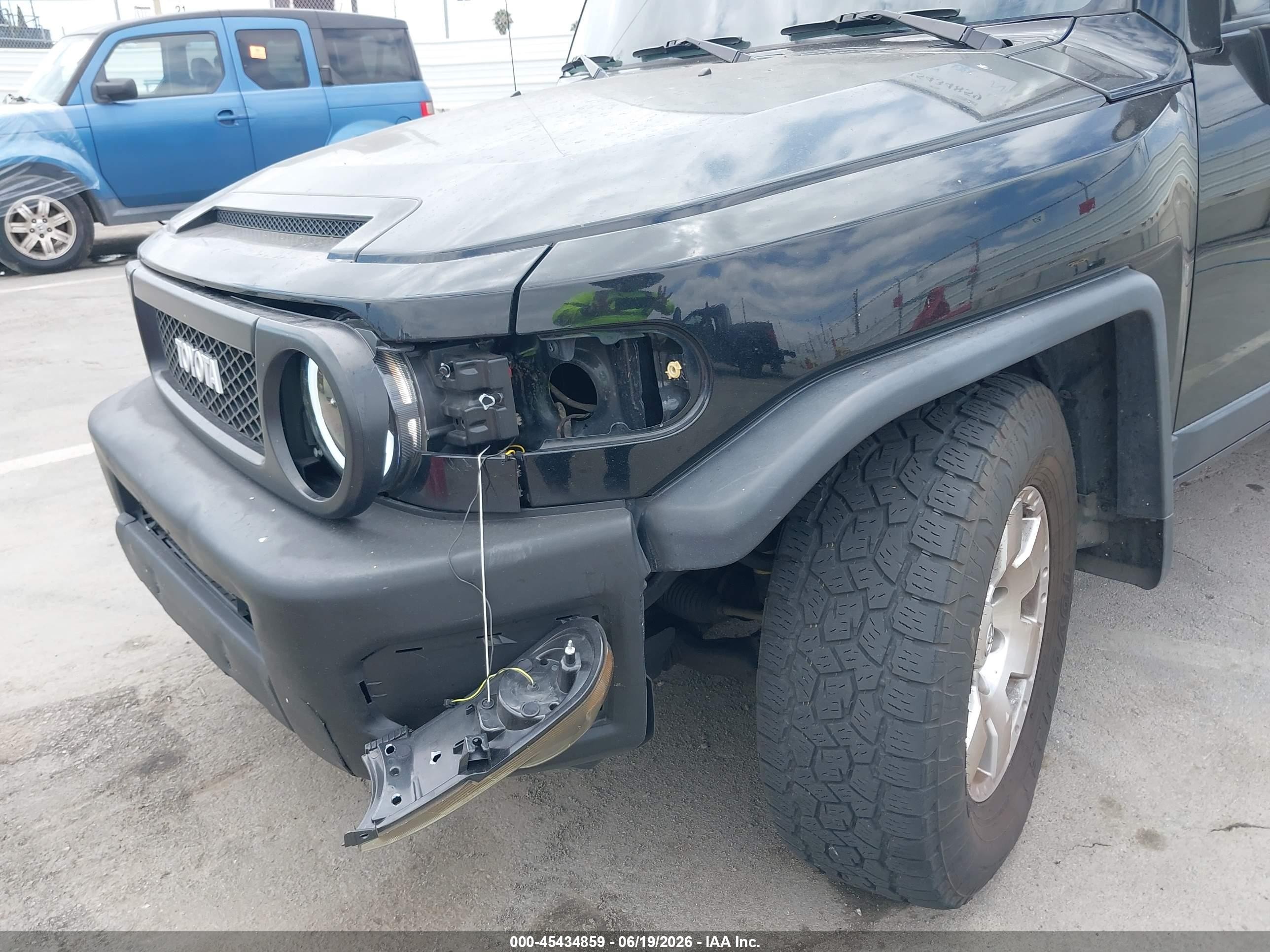 2010 Toyota Fj Cruiser   Black vin: JTEBU4BF3AK079798