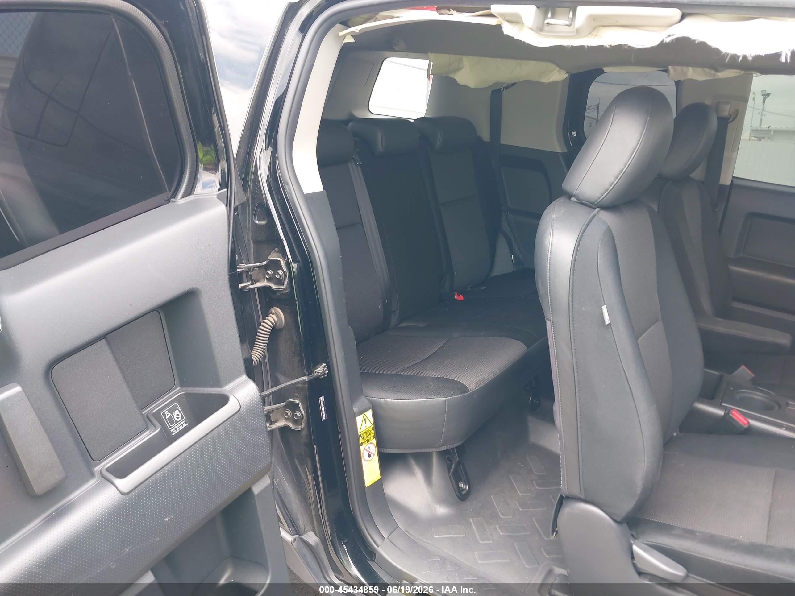 2010 Toyota Fj Cruiser   Black vin: JTEBU4BF3AK079798