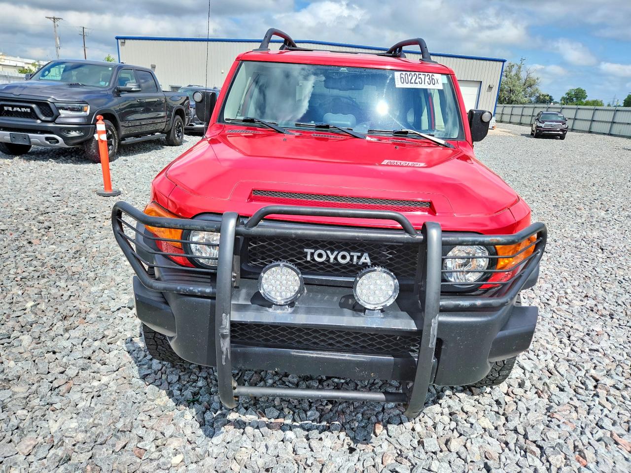2012 Toyota Fj Cruiser Base Red vin: JTEBU4BF3CK135077