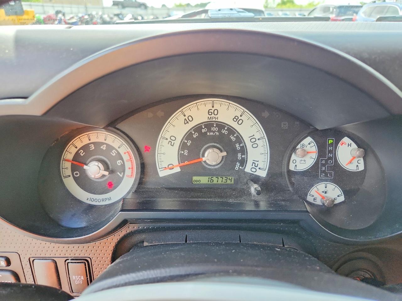 2012 Toyota Fj Cruiser Base Red vin: JTEBU4BF3CK135077