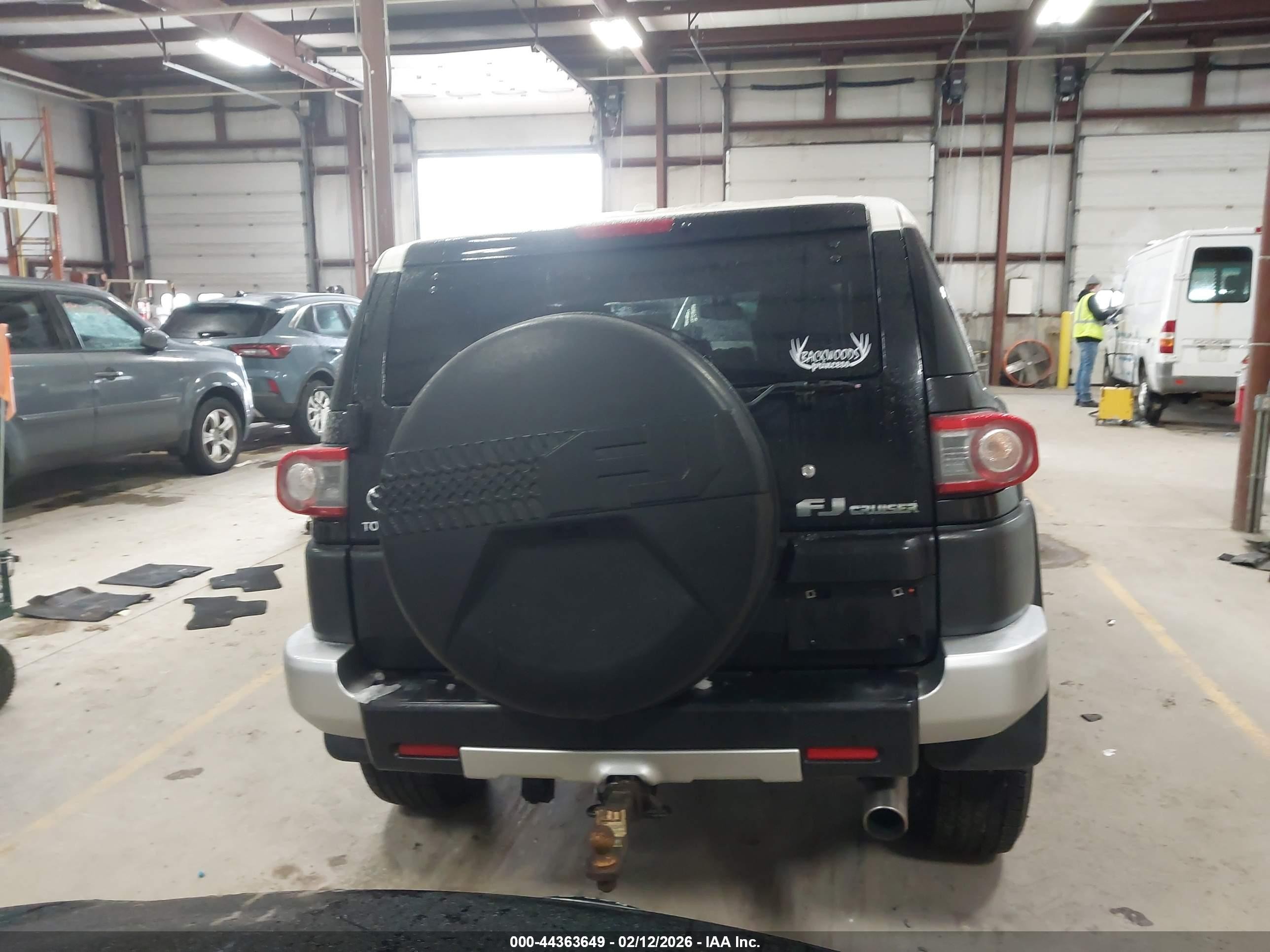 2013 Toyota Fj Cruiser   Black vin: JTEBU4BF3DK164838