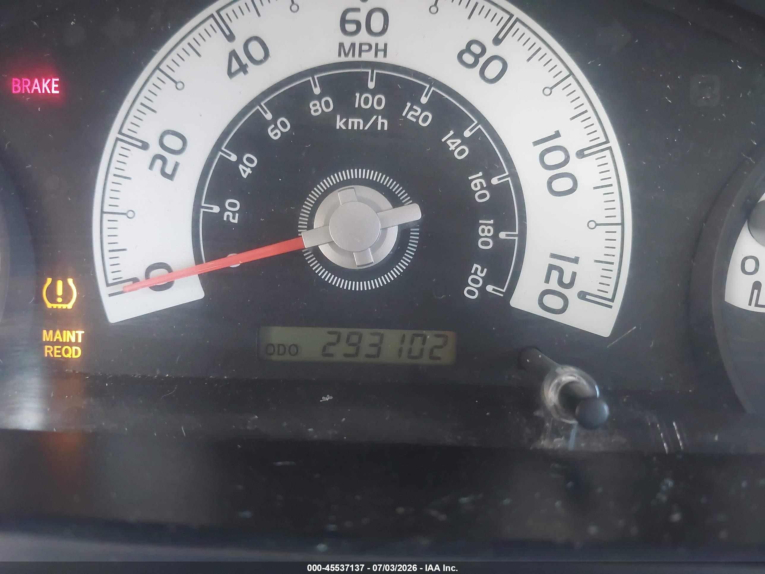 2012 Toyota Fj Cruiser   White vin: JTEBU4BF4CK131491
