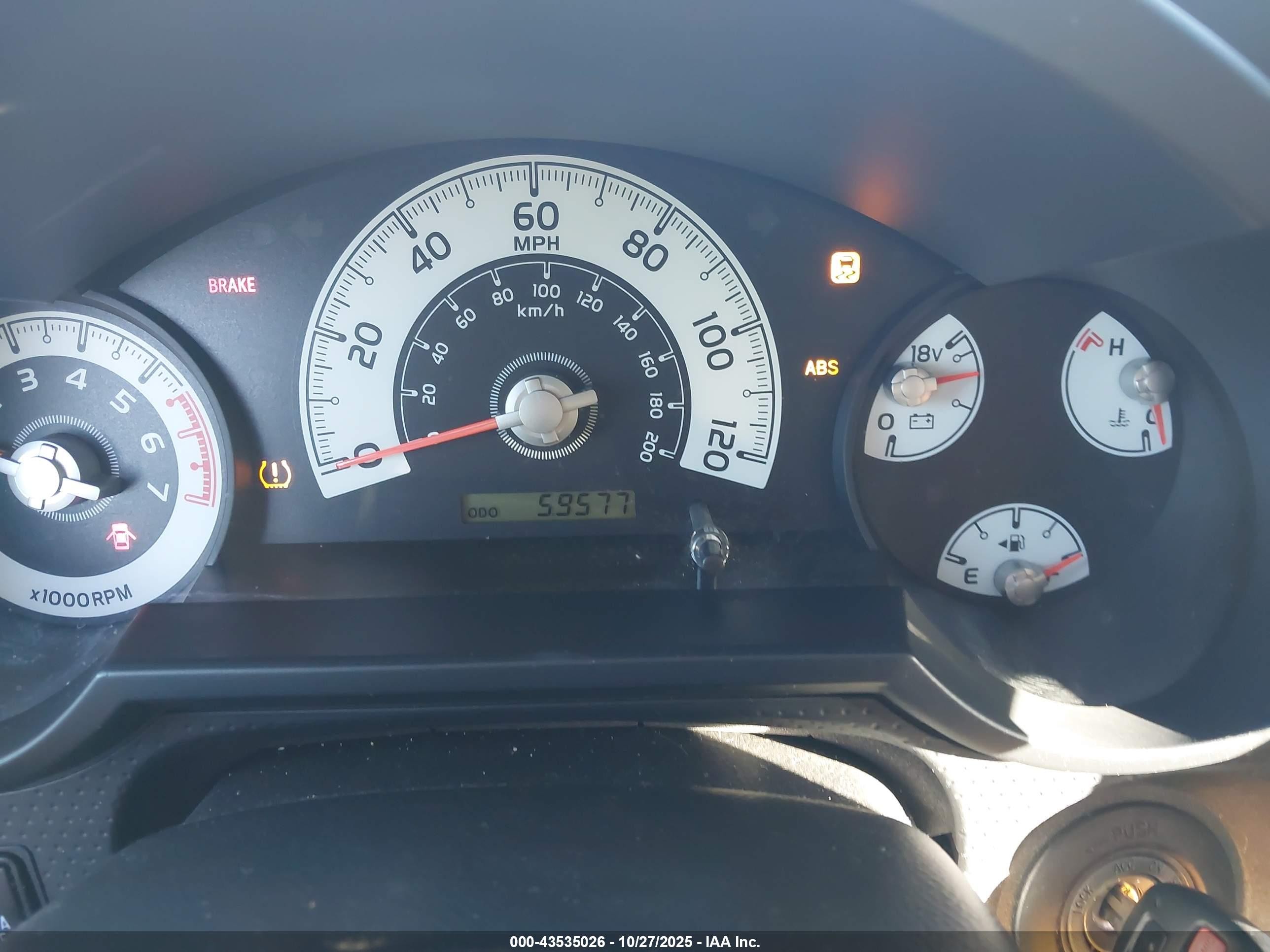 2013 Toyota Fj Cruiser   White vin: JTEBU4BF4DK170230