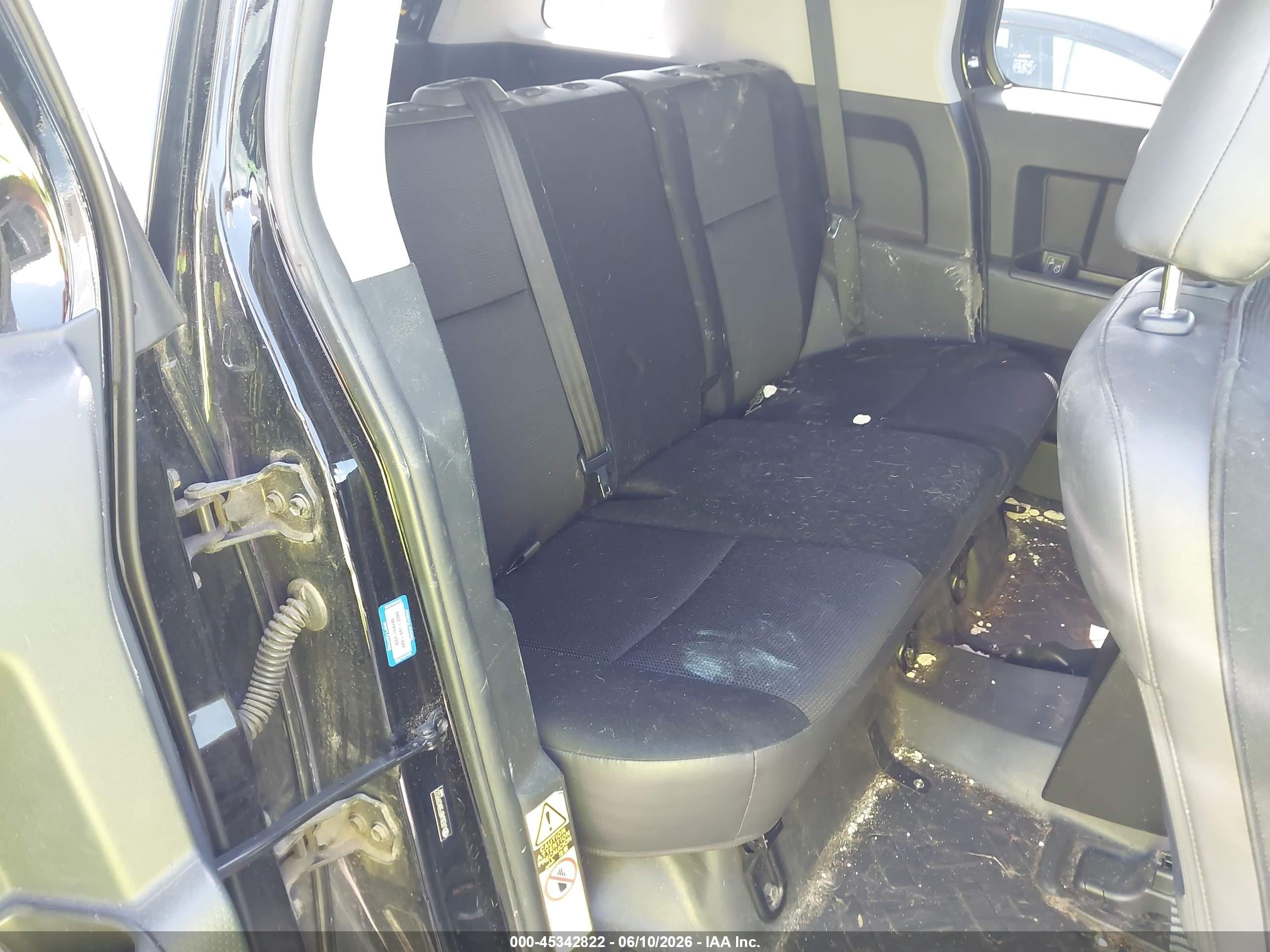 2011 Toyota Fj Cruiser   Black vin: JTEBU4BF5BK099522