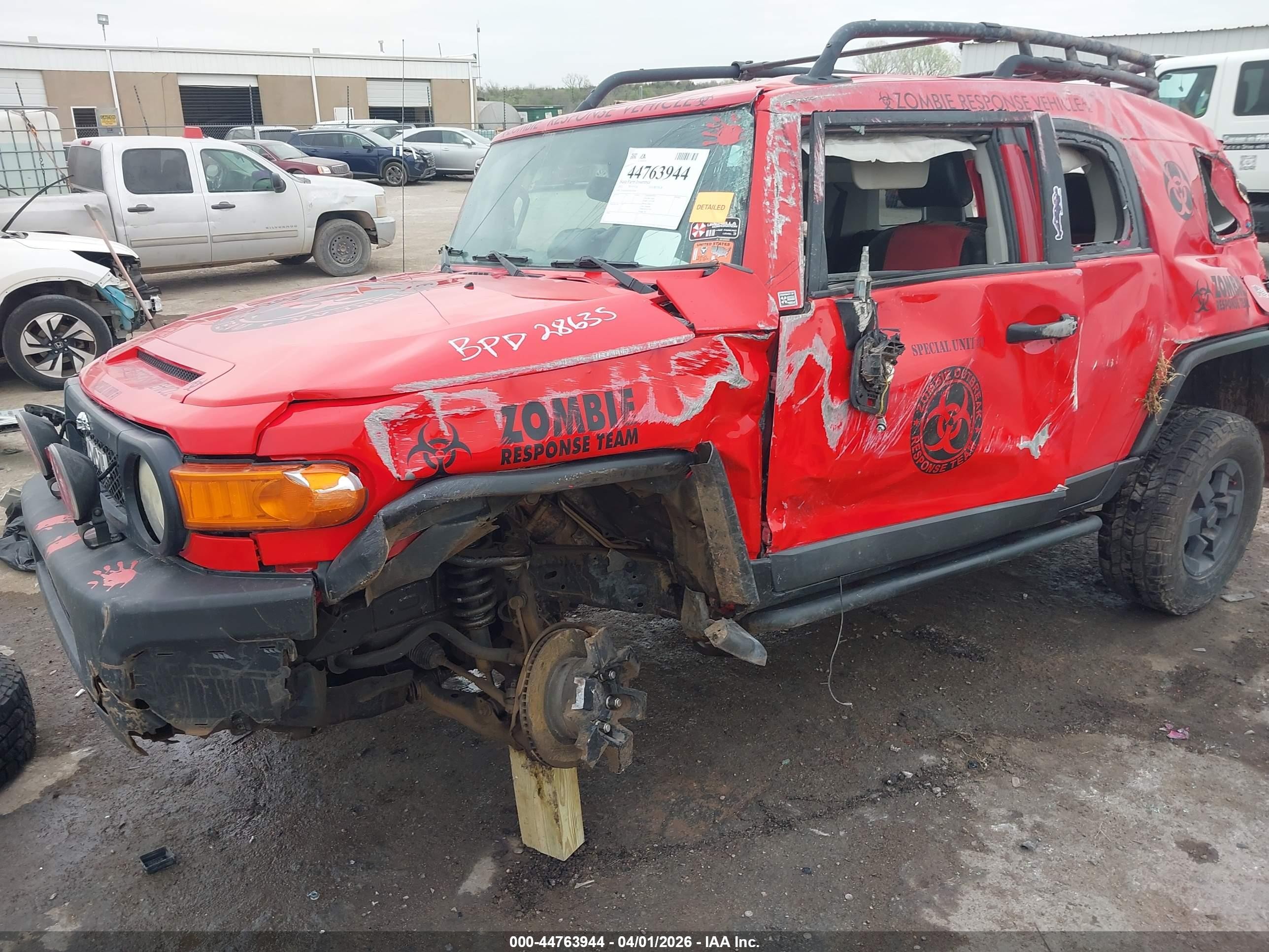 2012 Toyota Fj Cruiser   Красный vin: JTEBU4BF5CK128244