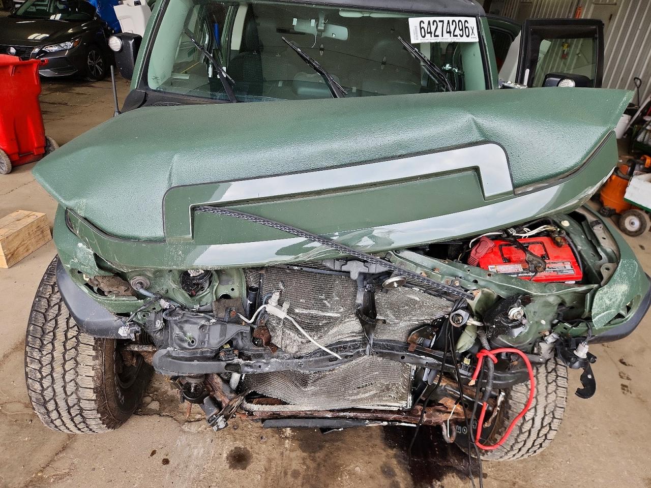 2012 Toyota Fj Cruiser Base Зеленый vin: JTEBU4BF5CK128602
