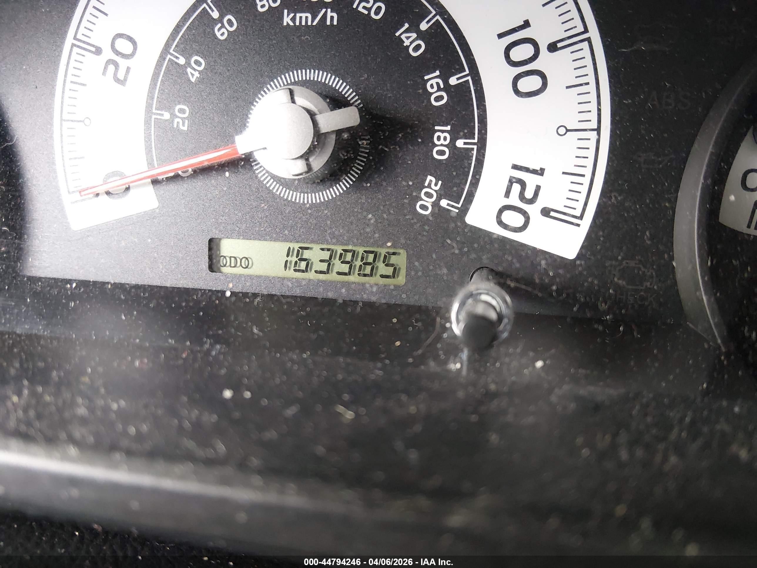 2013 Toyota Fj Cruiser   Белый vin: JTEBU4BF5DK169913
