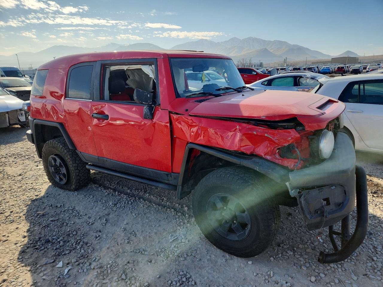 2012 Toyota Fj Cruiser Base Red vin: JTEBU4BF6CK142489