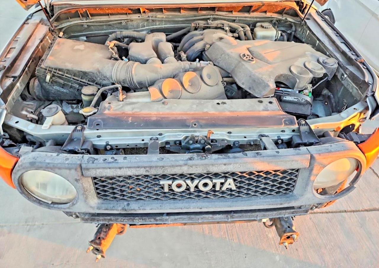 2012 Toyota Fj Cruiser Gray vin: JTEBU4BF6CK147269