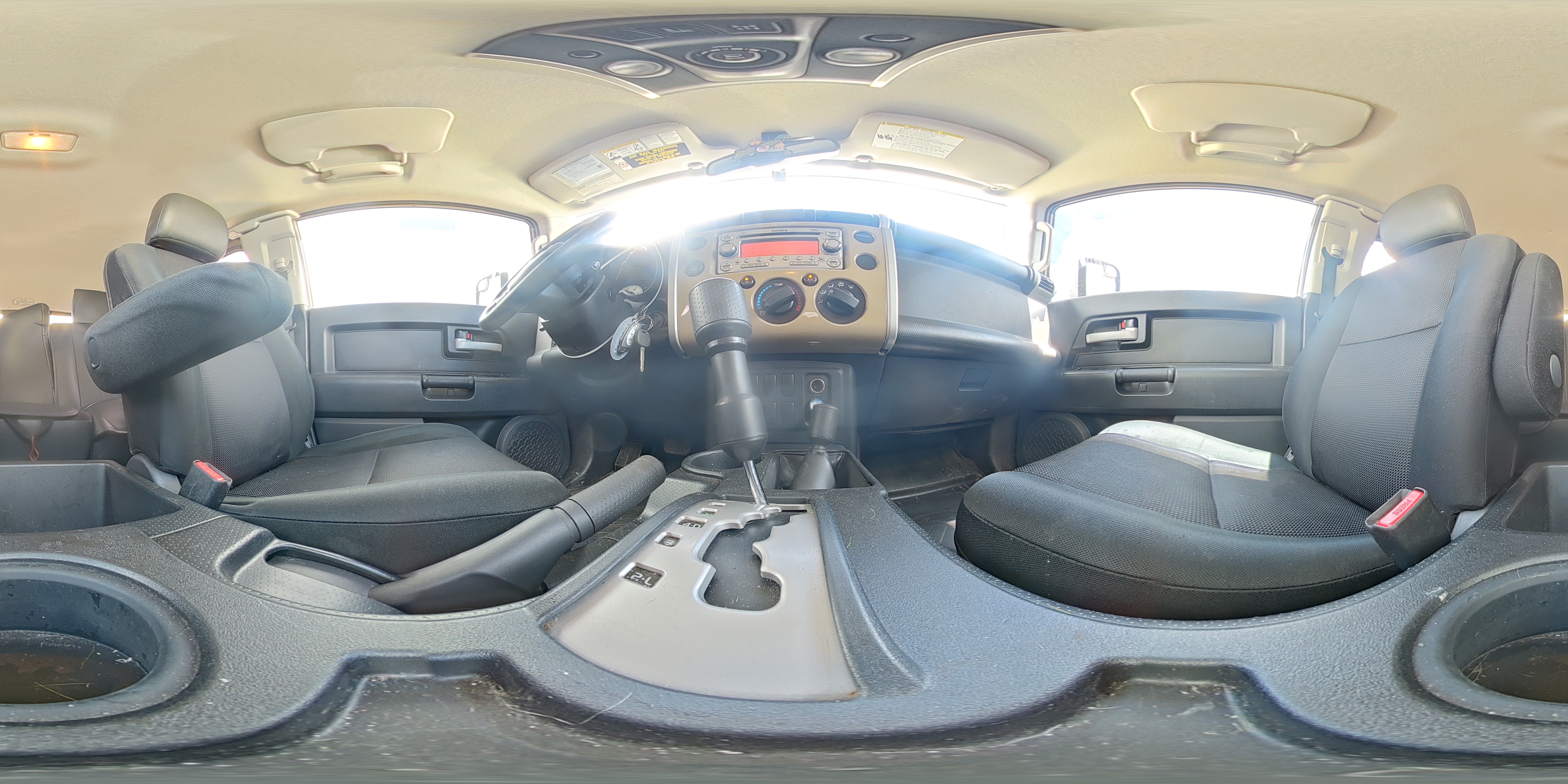 2013 Toyota Fj Cruiser Base Желто-коричневый vin: JTEBU4BF6DK152618