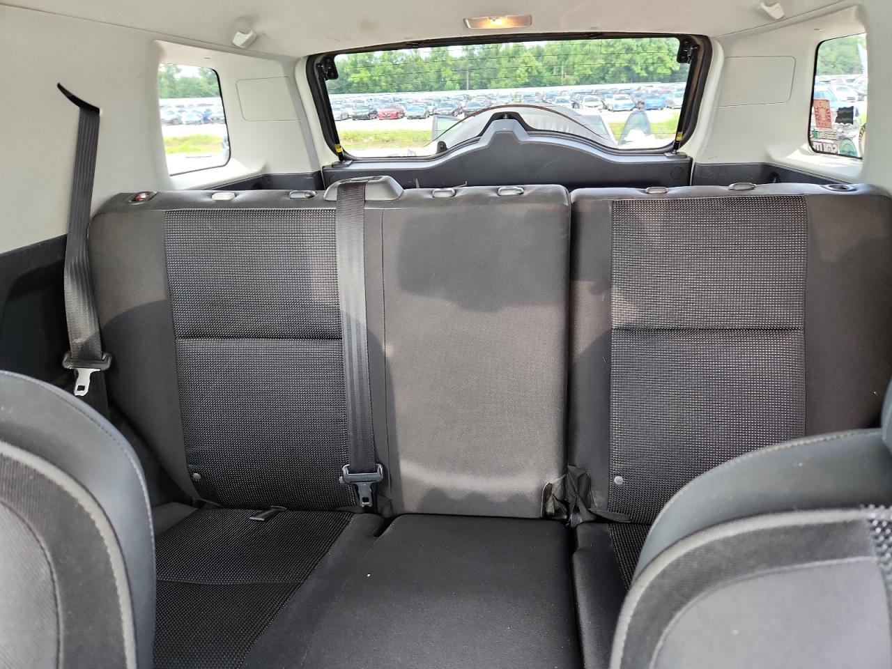 2014 Toyota Fj Cruiser Base Белый vin: JTEBU4BF6EK189167