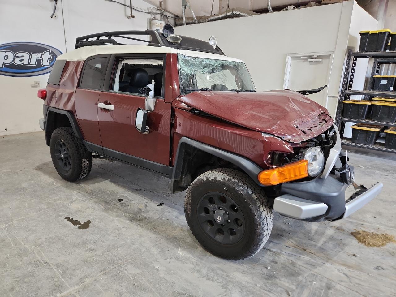 2011 Toyota Fj Cruiser Base Maroon vin: JTEBU4BF7BK105546 Damage: Roof, Severe Damage, Replacement Required