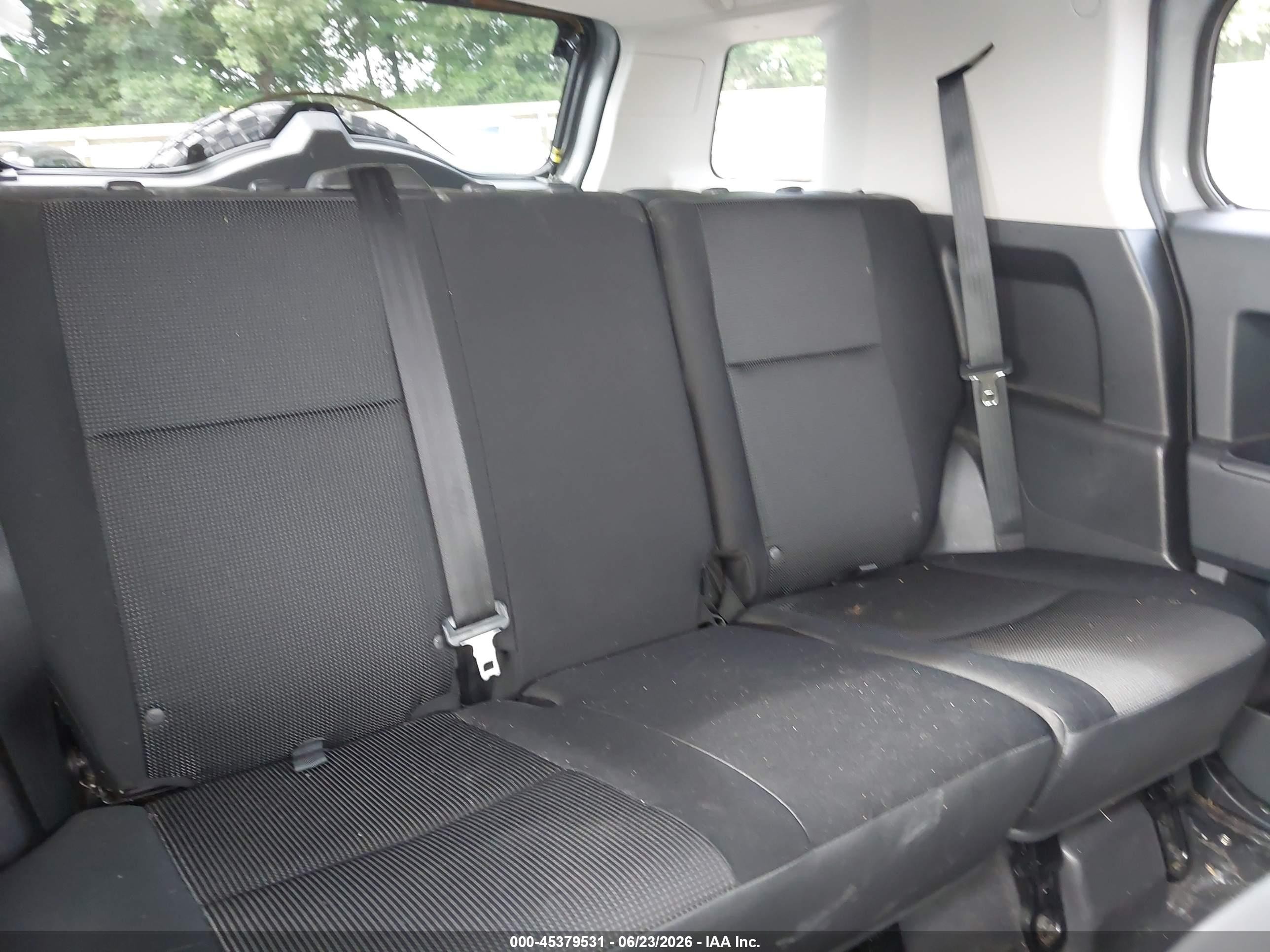 2014 Toyota Fj Cruiser   Gray vin: JTEBU4BF7EK206414
