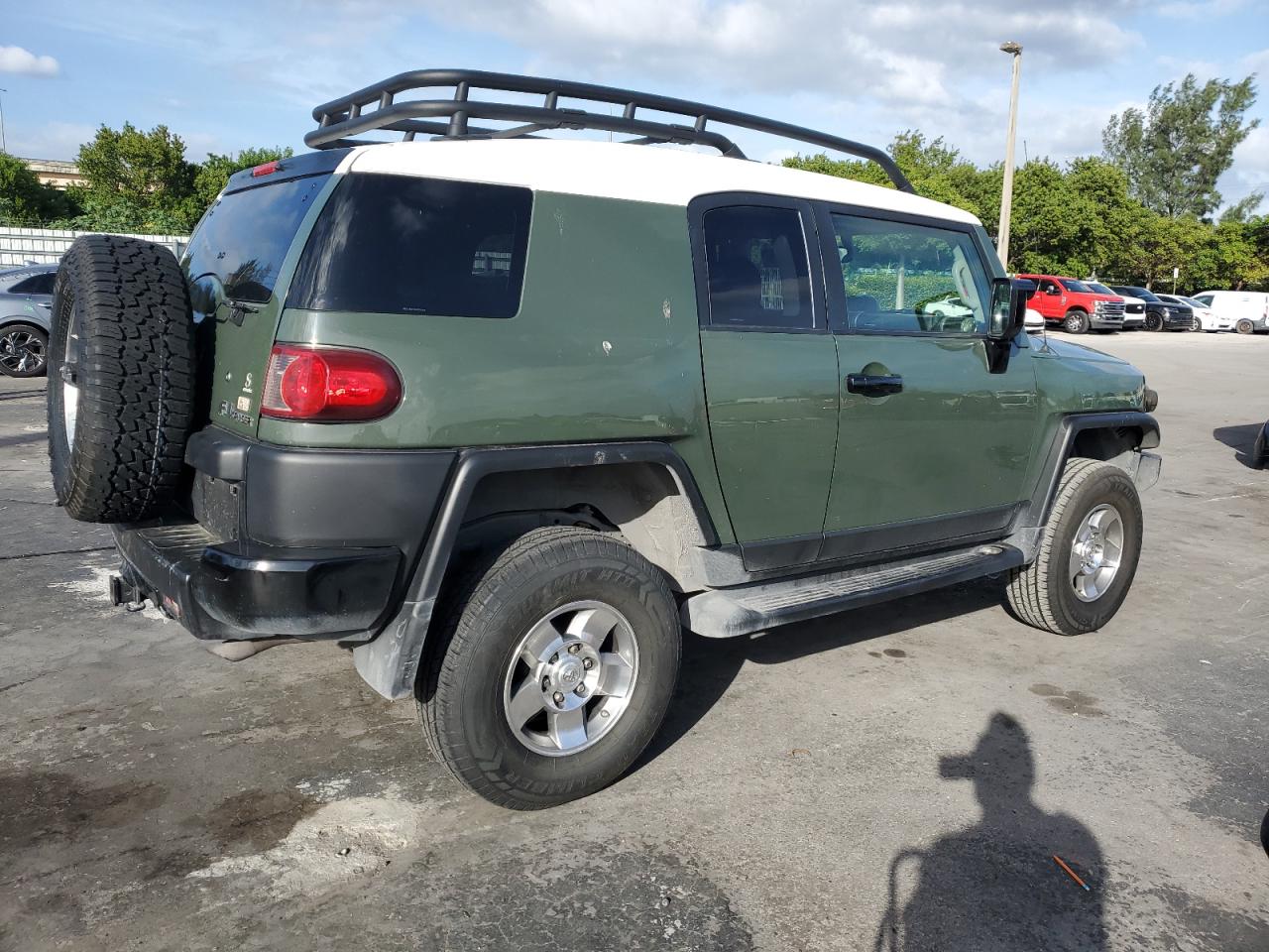 2010 Toyota Fj Cruiser Green vin: JTEBU4BF8AK070028