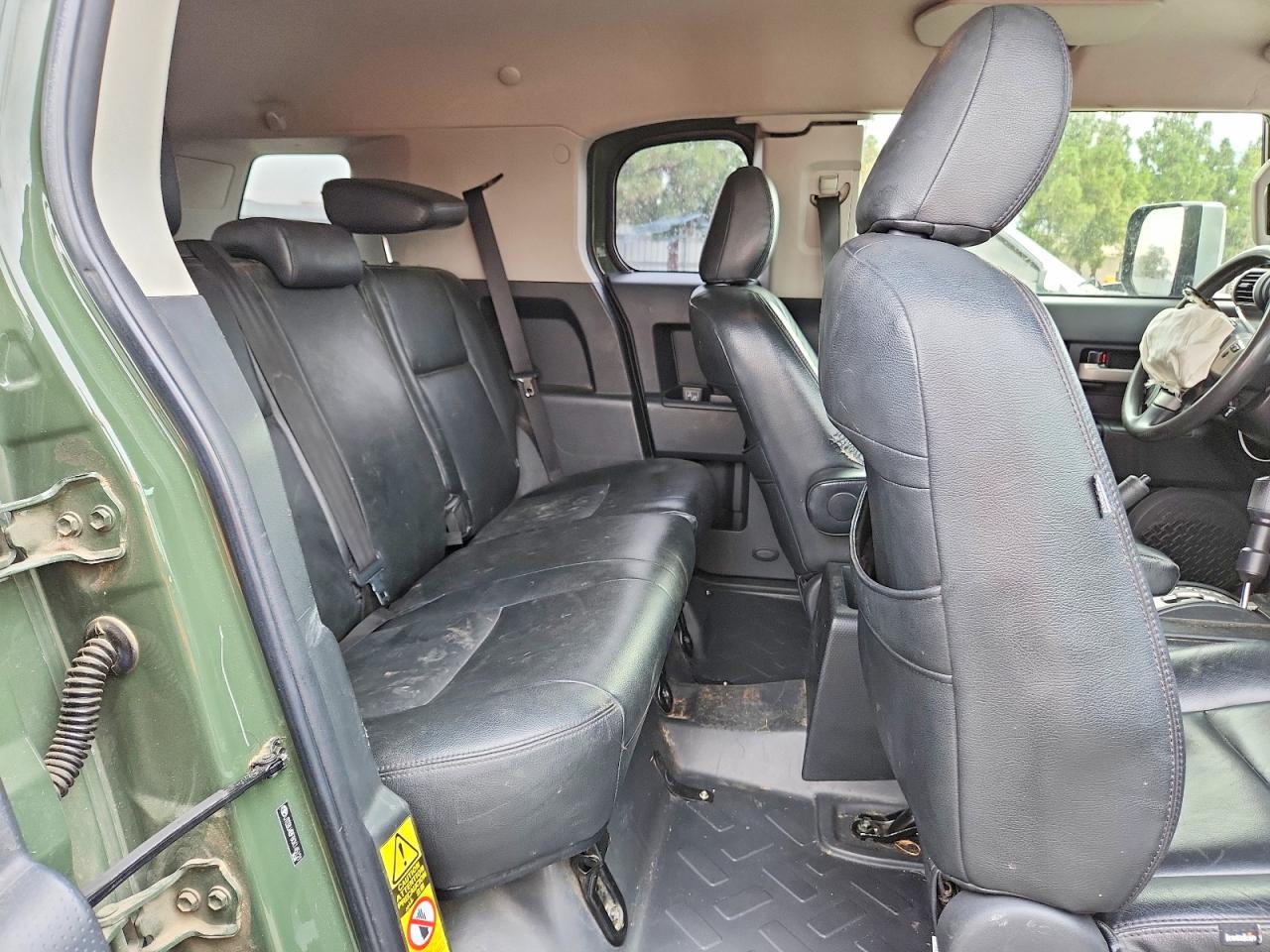 2012 Toyota Fj Cruiser Base Green vin: JTEBU4BF8CK145121