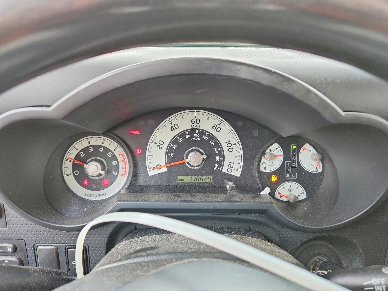 2012 Toyota Fj Cruiser Base Green vin: JTEBU4BF8CK145121