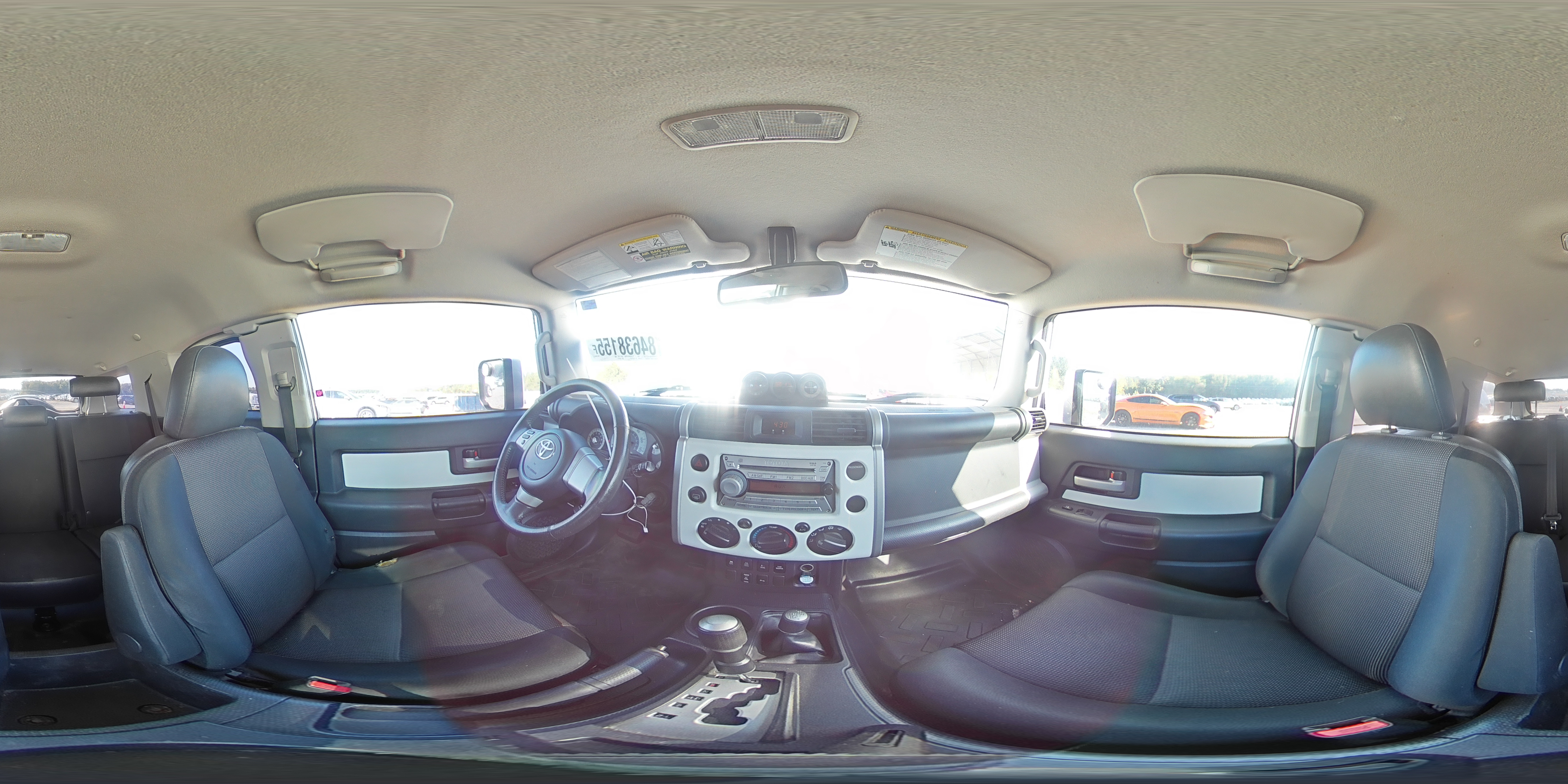 2010 Toyota Fj Cruiser White vin: JTEBU4BF9AK093723