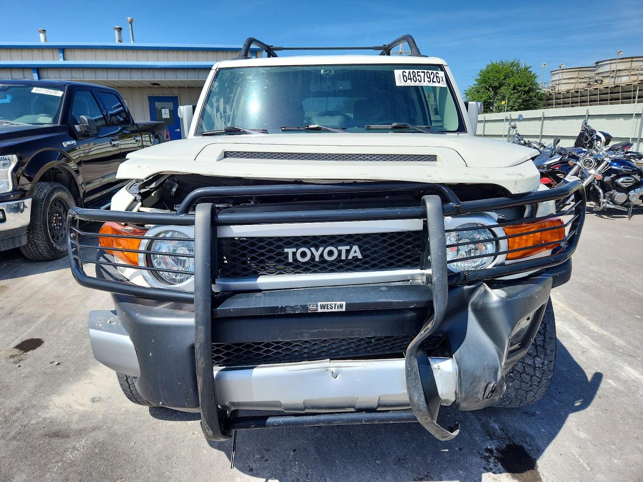 2012 Toyota Fj Cruiser Base Белый vin: JTEBU4BF9CK127176