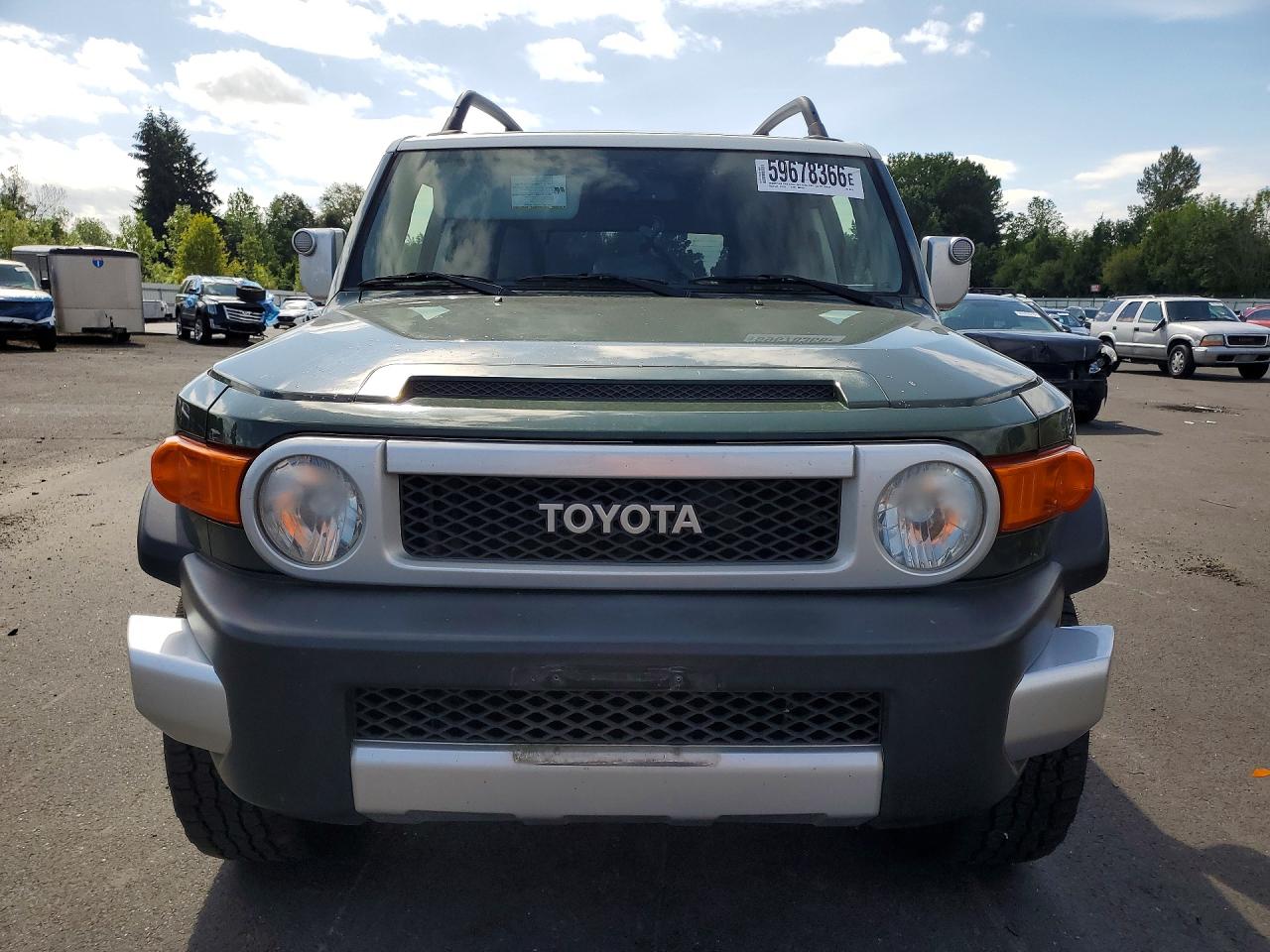 2010 Toyota Fj Cruiser Green vin: JTEBU4BFXAK091348