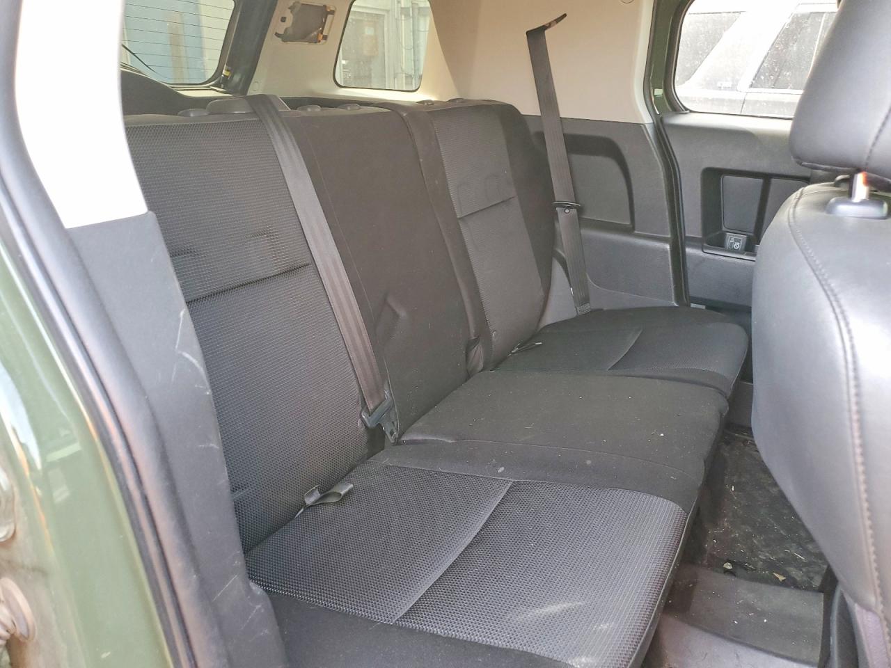 2013 Toyota Fj Cruiser Base Green vin: JTEBU4BFXDK154033