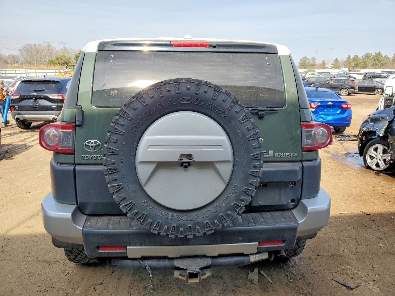 2013 Toyota Fj Cruiser Base Green vin: JTEBU4BFXDK154033