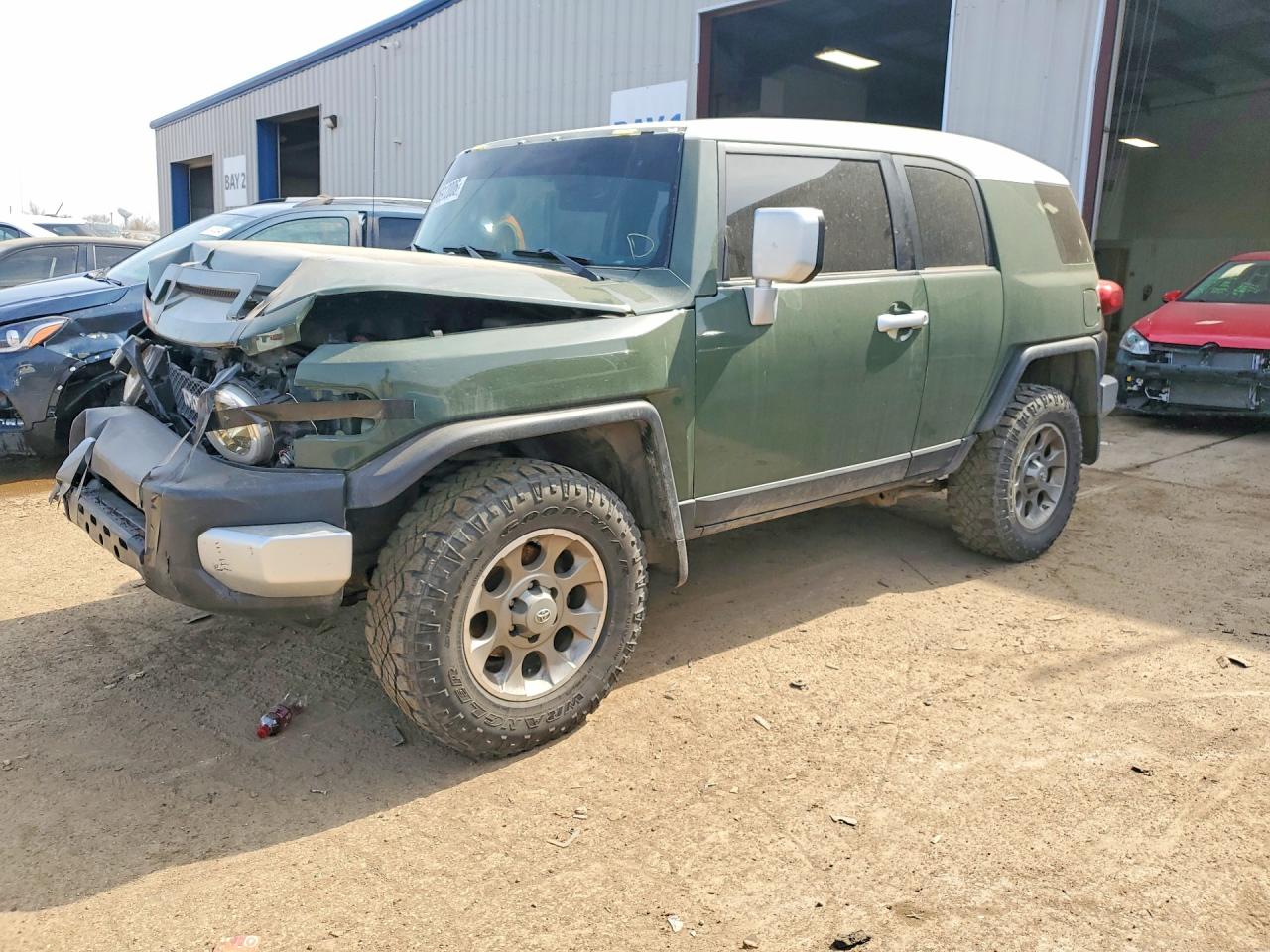 2013 Toyota Fj Cruiser Base Green vin: JTEBU4BFXDK154033