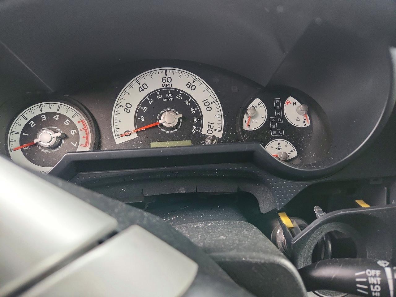 2014 Toyota Fj Cruiser Cream vin: JTEBU4BFXEK206228