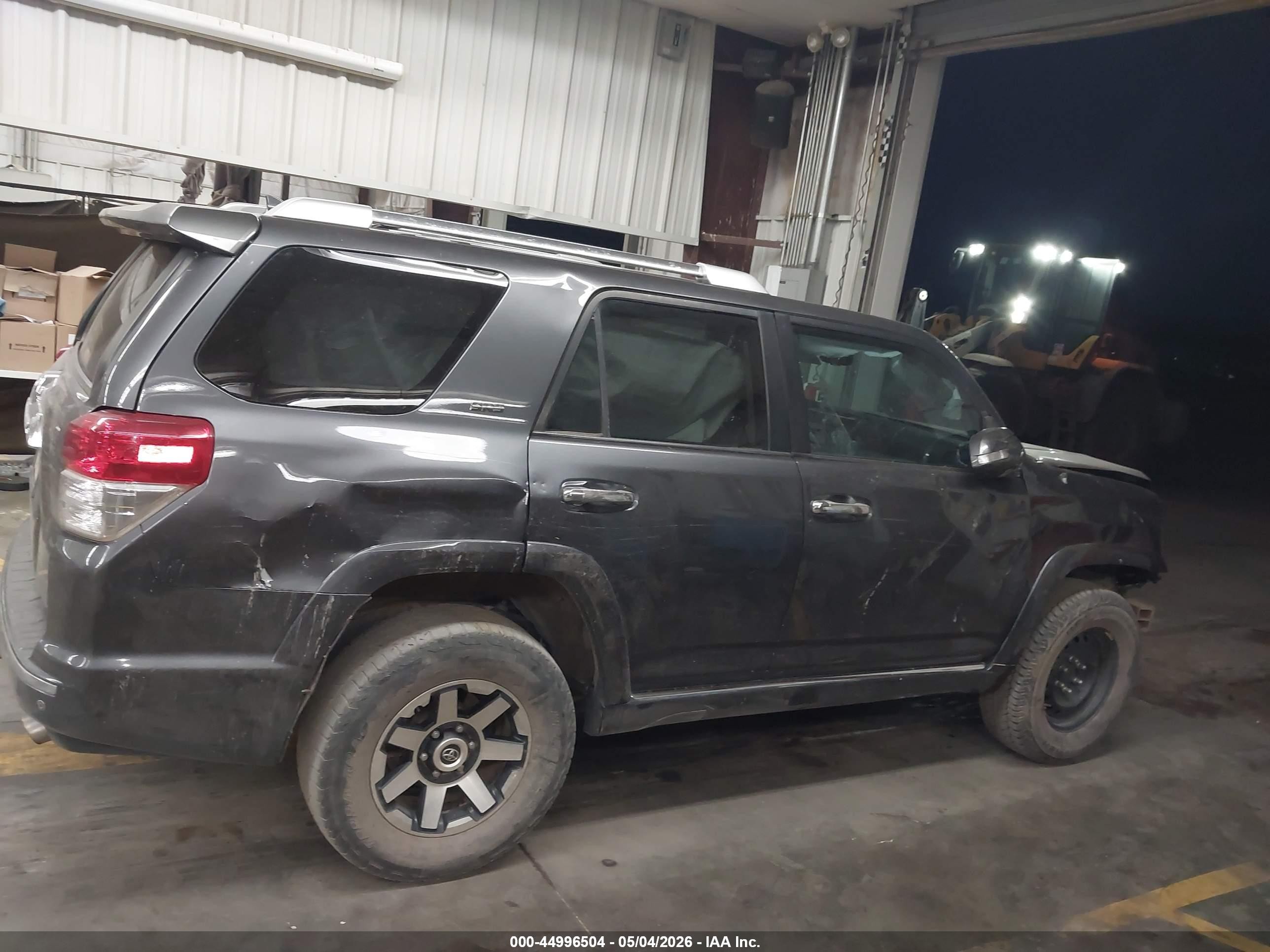 2010 Toyota 4runner Sr5 V6 Gray vin: JTEBU5JR0A5008963
