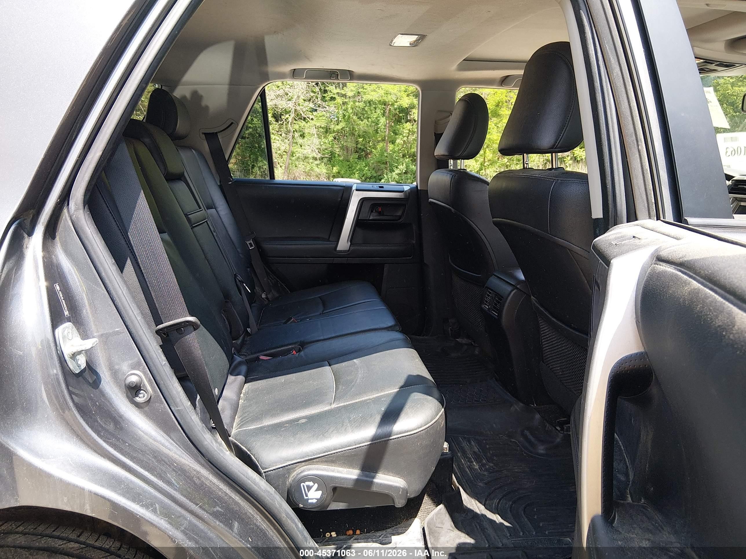 2010 Toyota 4runner Limited V6 Серый vin: JTEBU5JR0A5021857